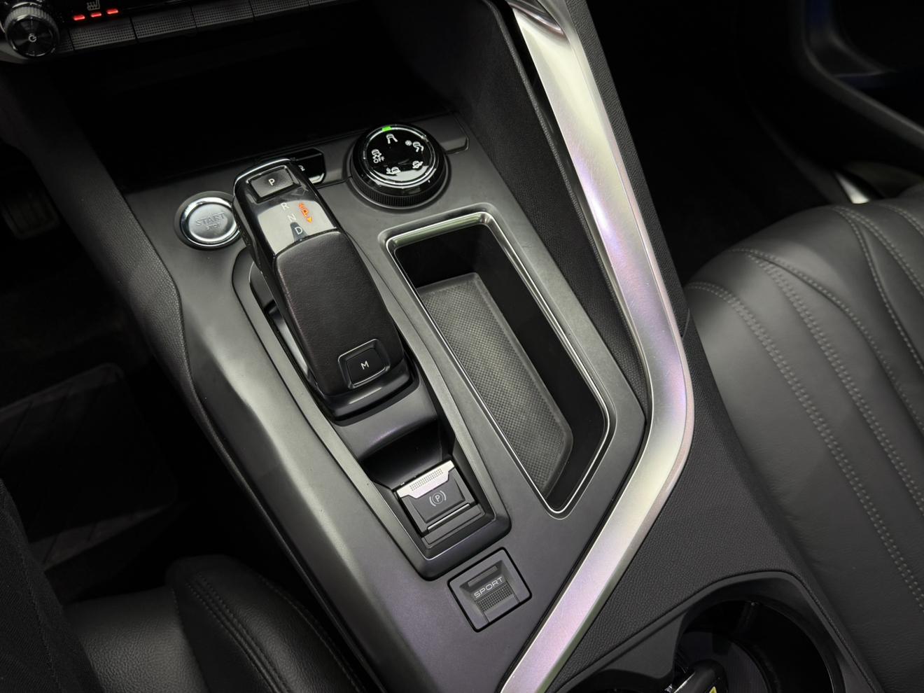 Peugeot 5008 2019 380THP 7 seat Luxury