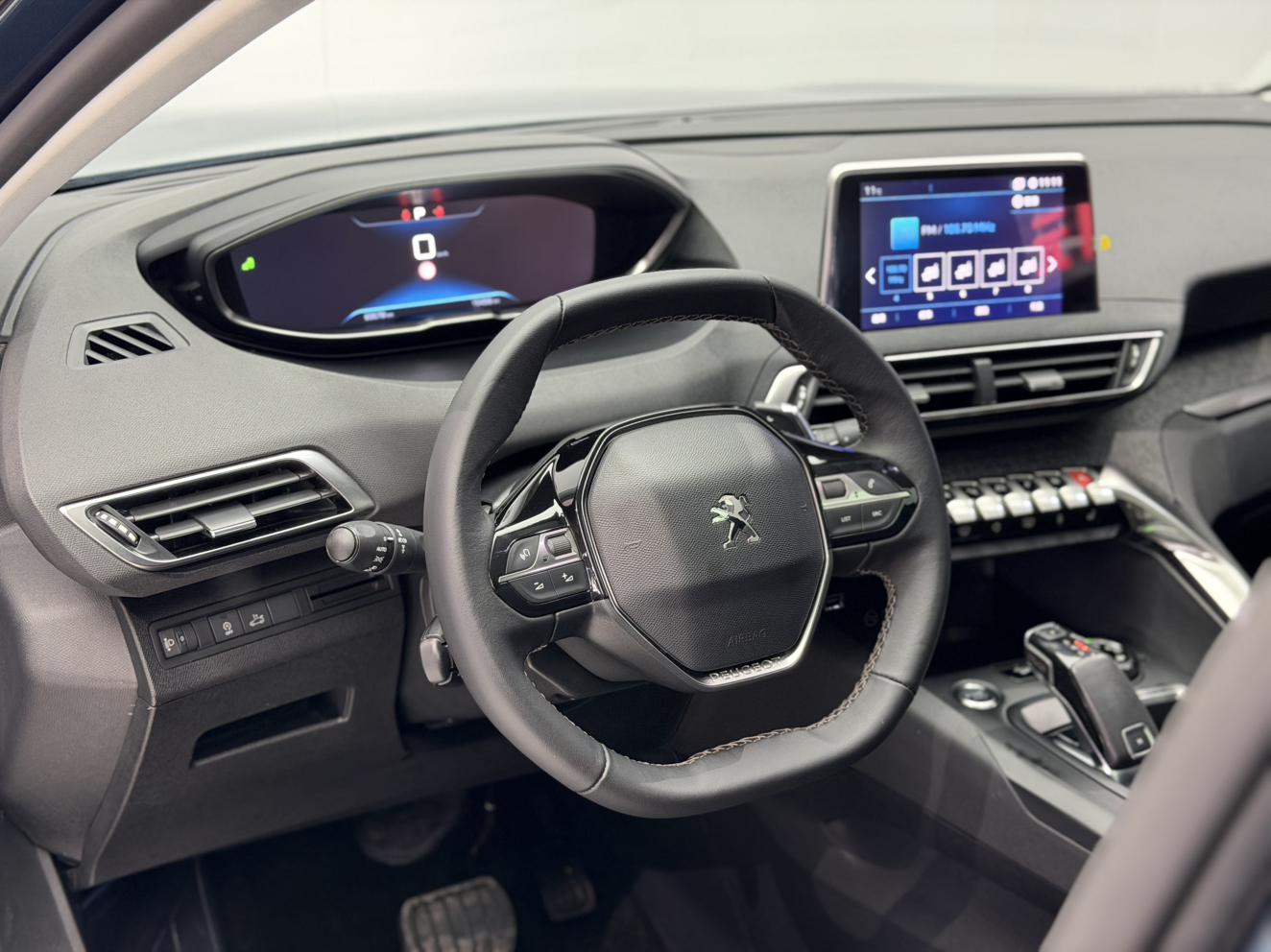 Peugeot 5008 2019 380THP 7 seat Luxury