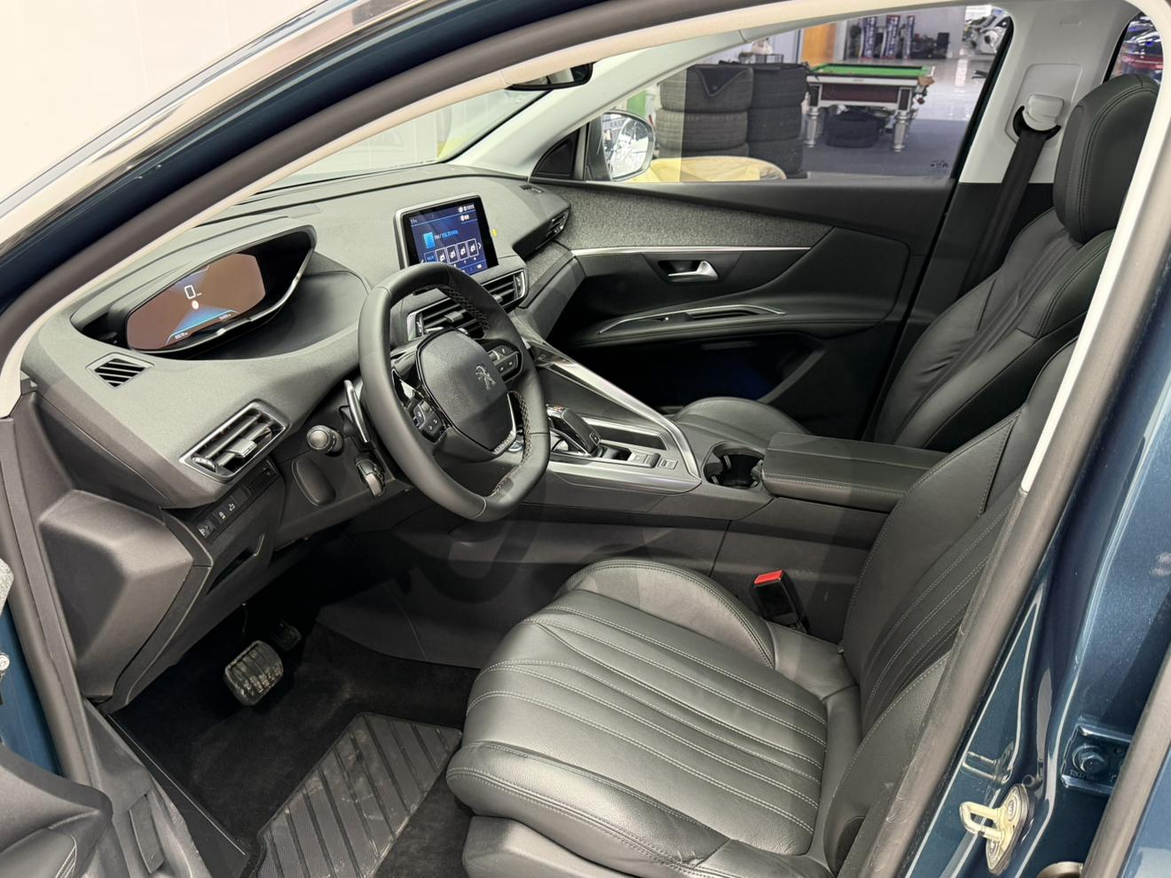 Peugeot 5008 2019 380THP 7 seat Luxury