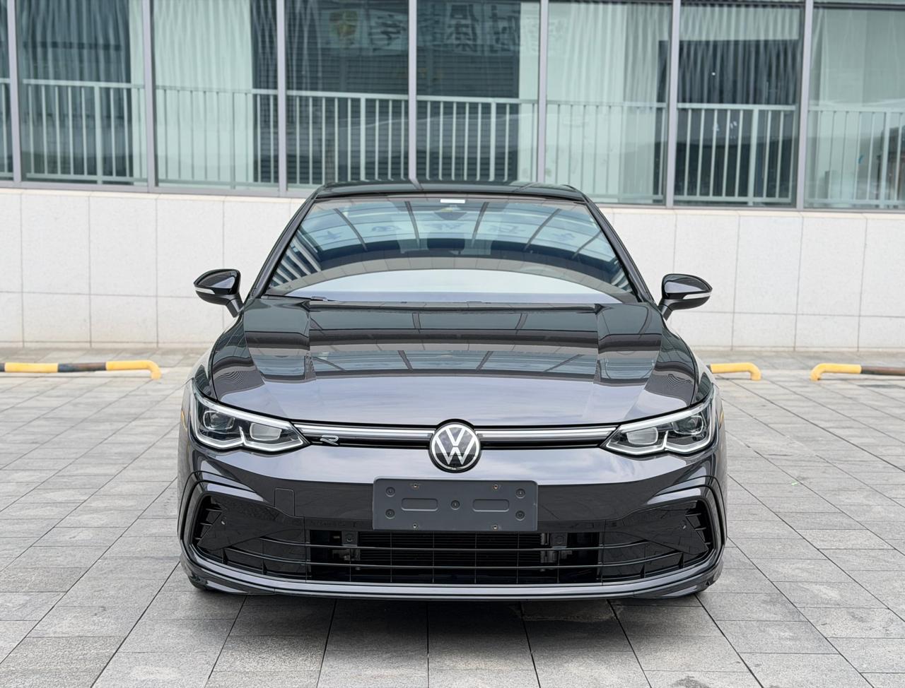 Volkswagen Golf R-line