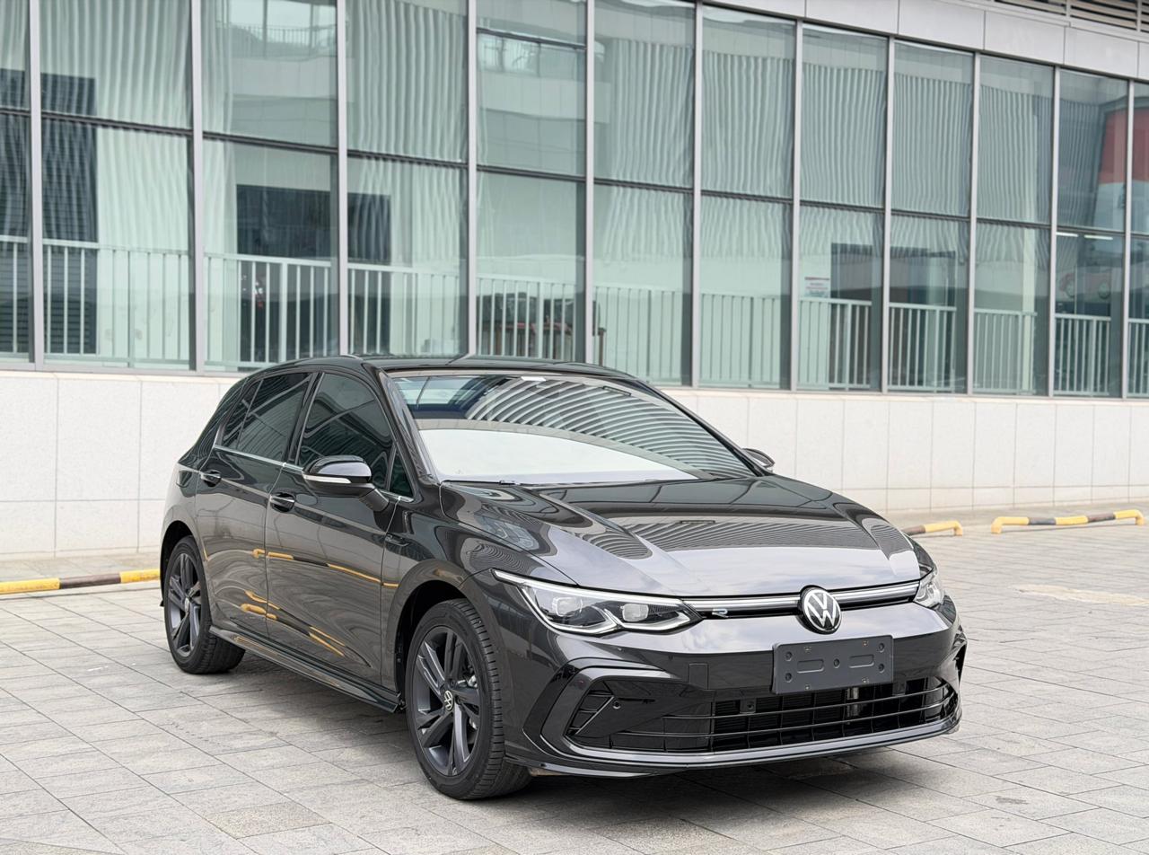 Volkswagen Golf R-line