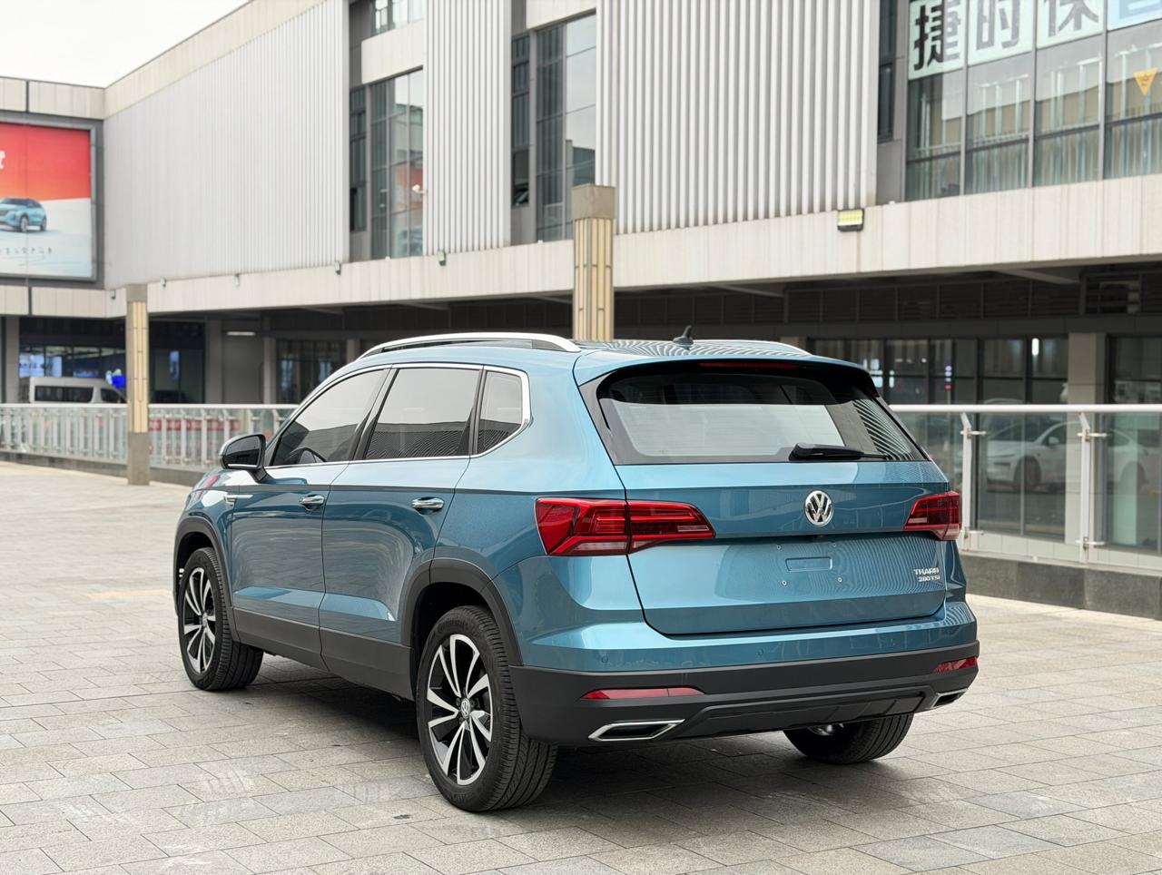 Volkswagen Tharu