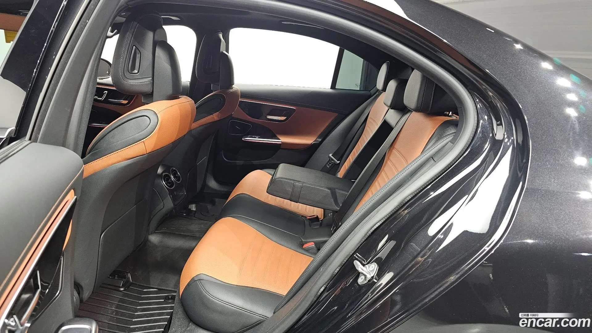 Mercedes-Benz C-Class C300 4MATIC AMG Line