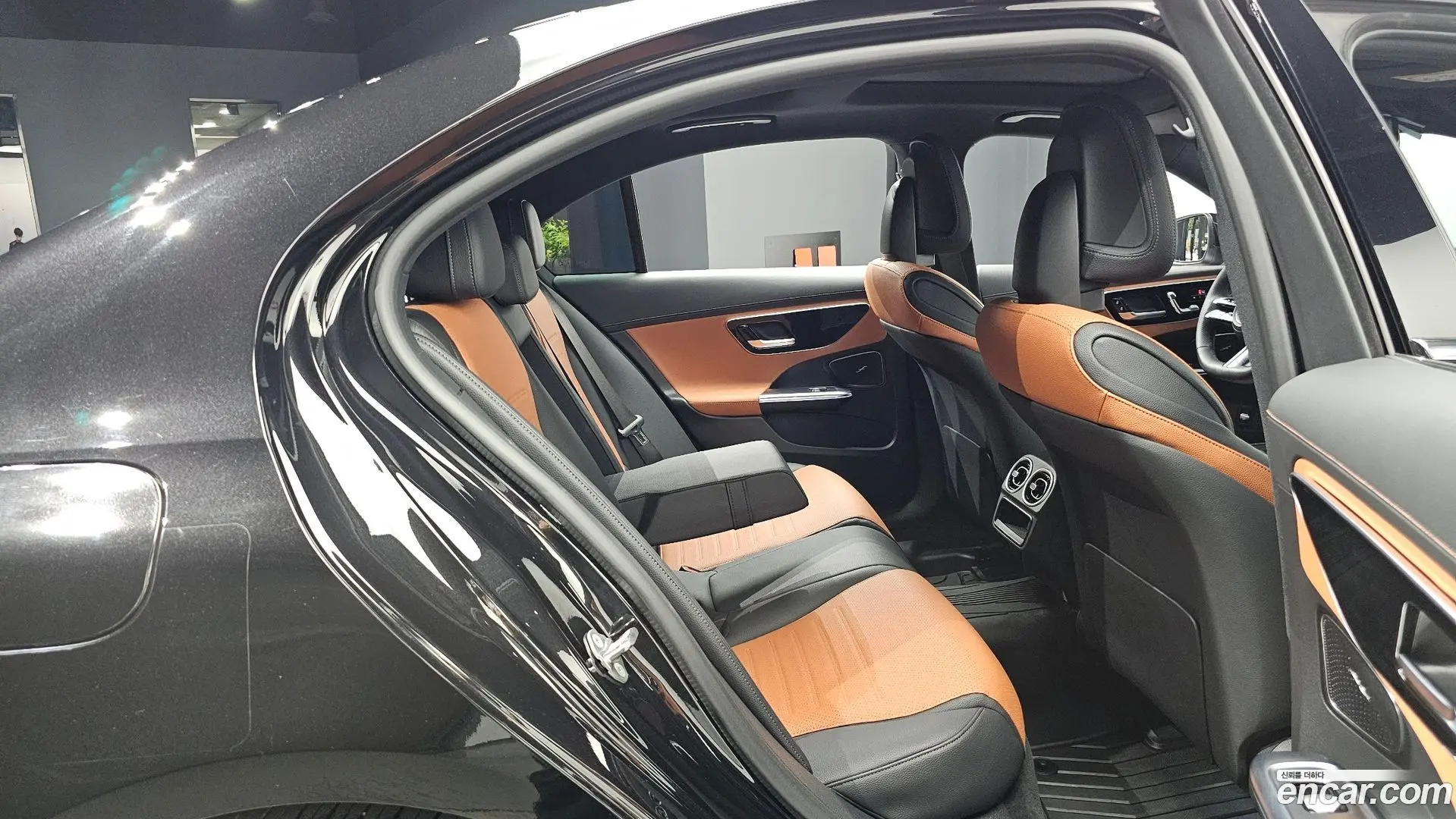 Mercedes-Benz C-Class C300 4MATIC AMG Line