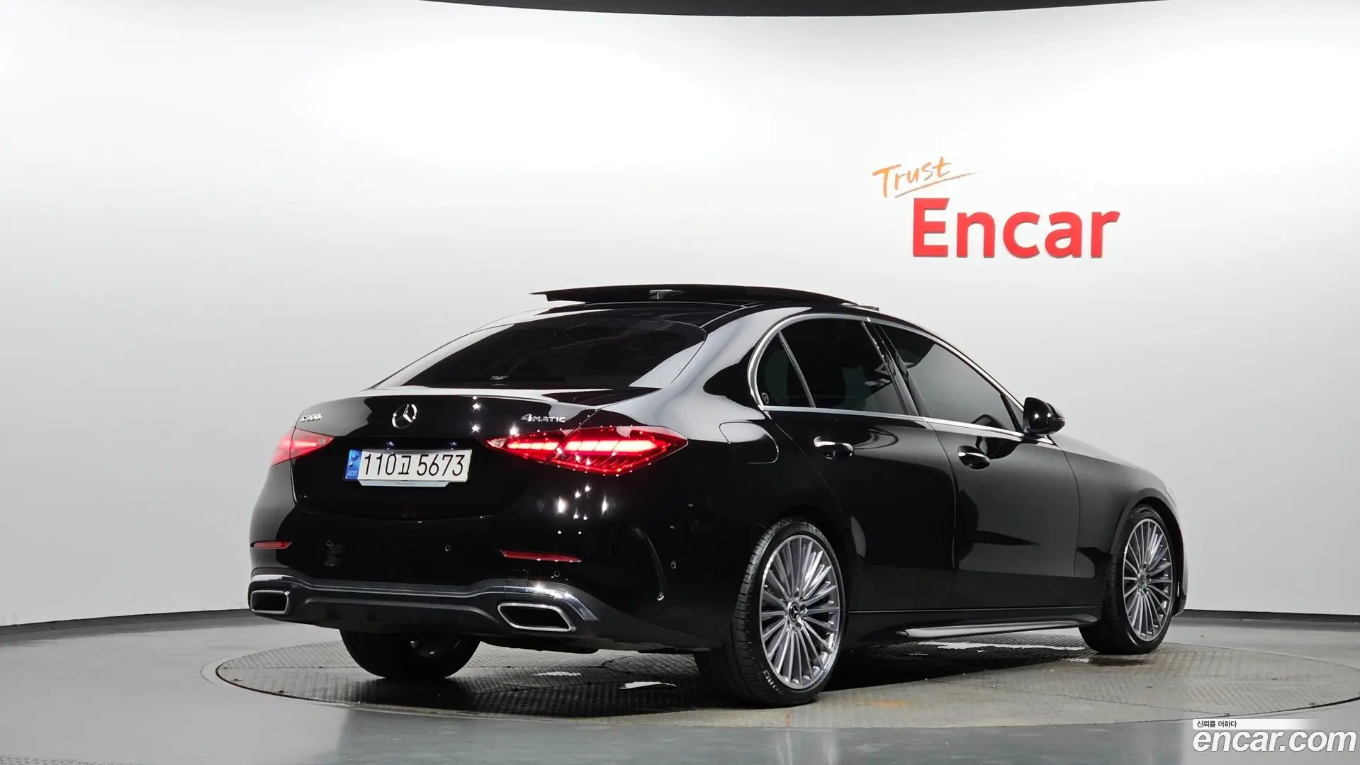 Mercedes-Benz C-Class C300 4MATIC AMG Line