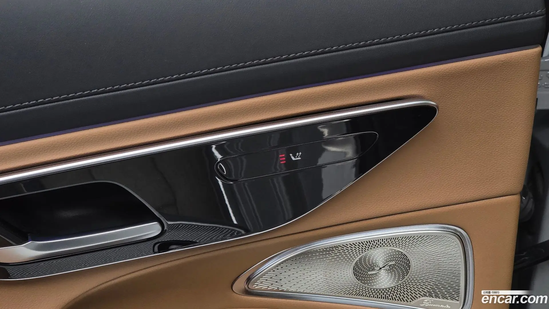 Mercedes-Benz E-Class E300 4MATIC AMG Line Premiere Special 2021