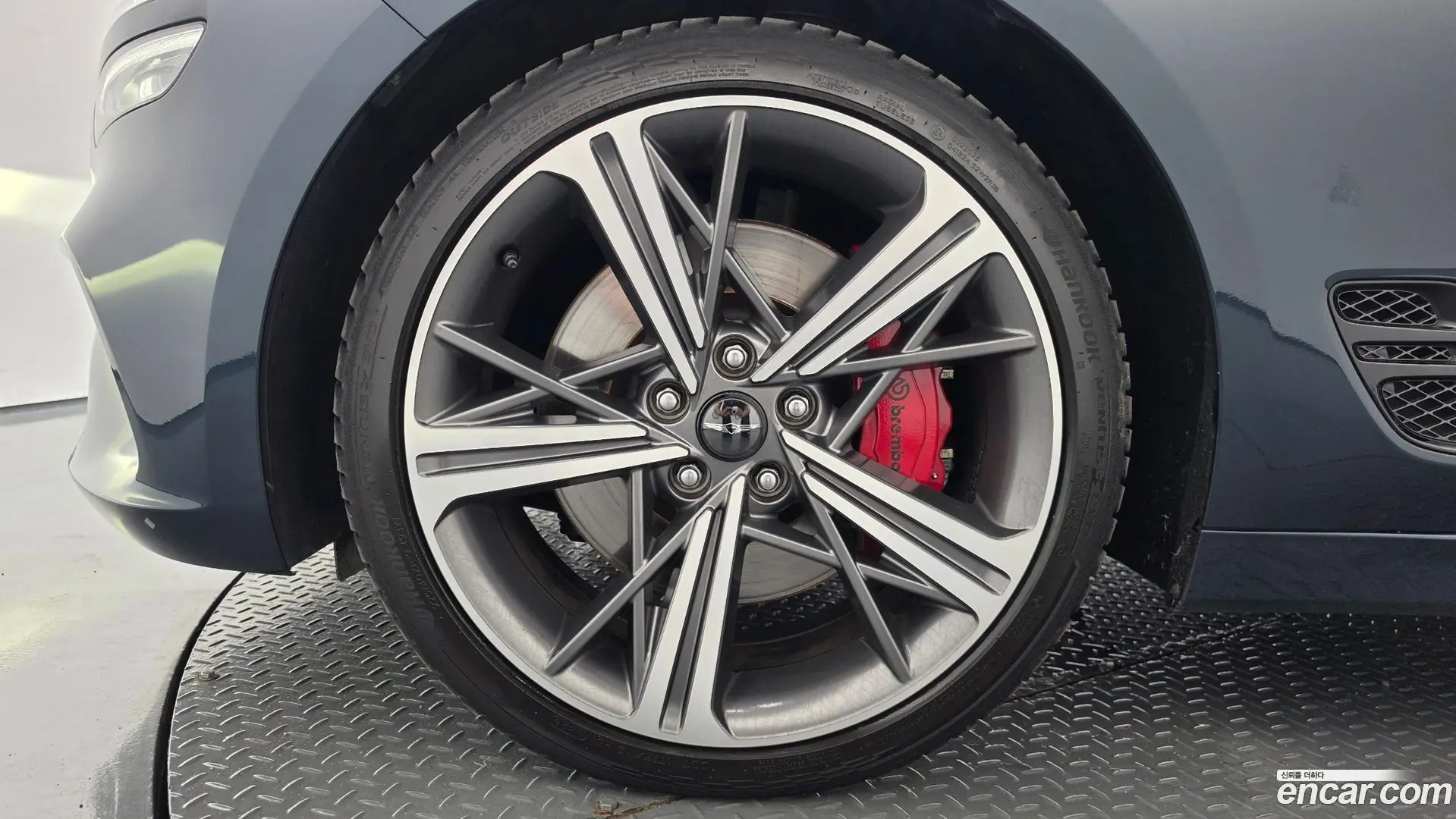 Genesis G70 Gasoline 3.3T 2WD 2018