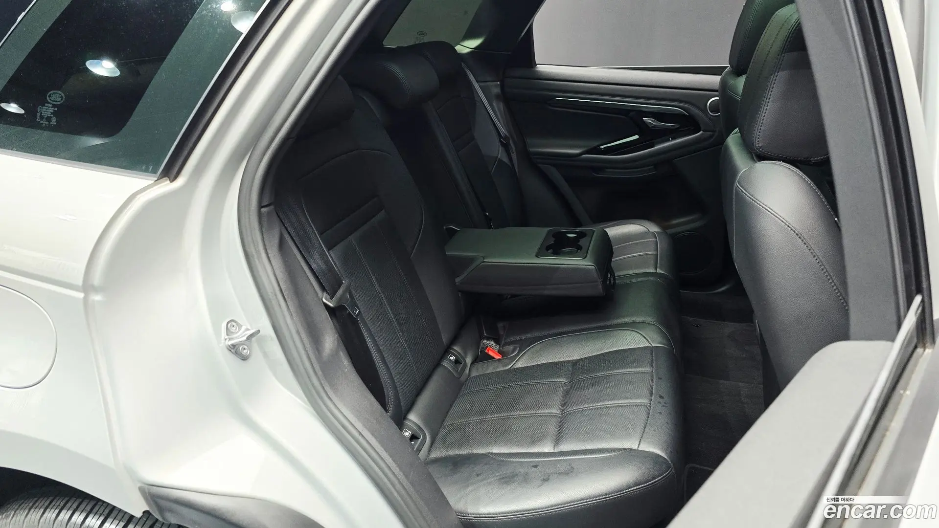 Land Rover Range Rover Evoque P250 R-Dynamic SE