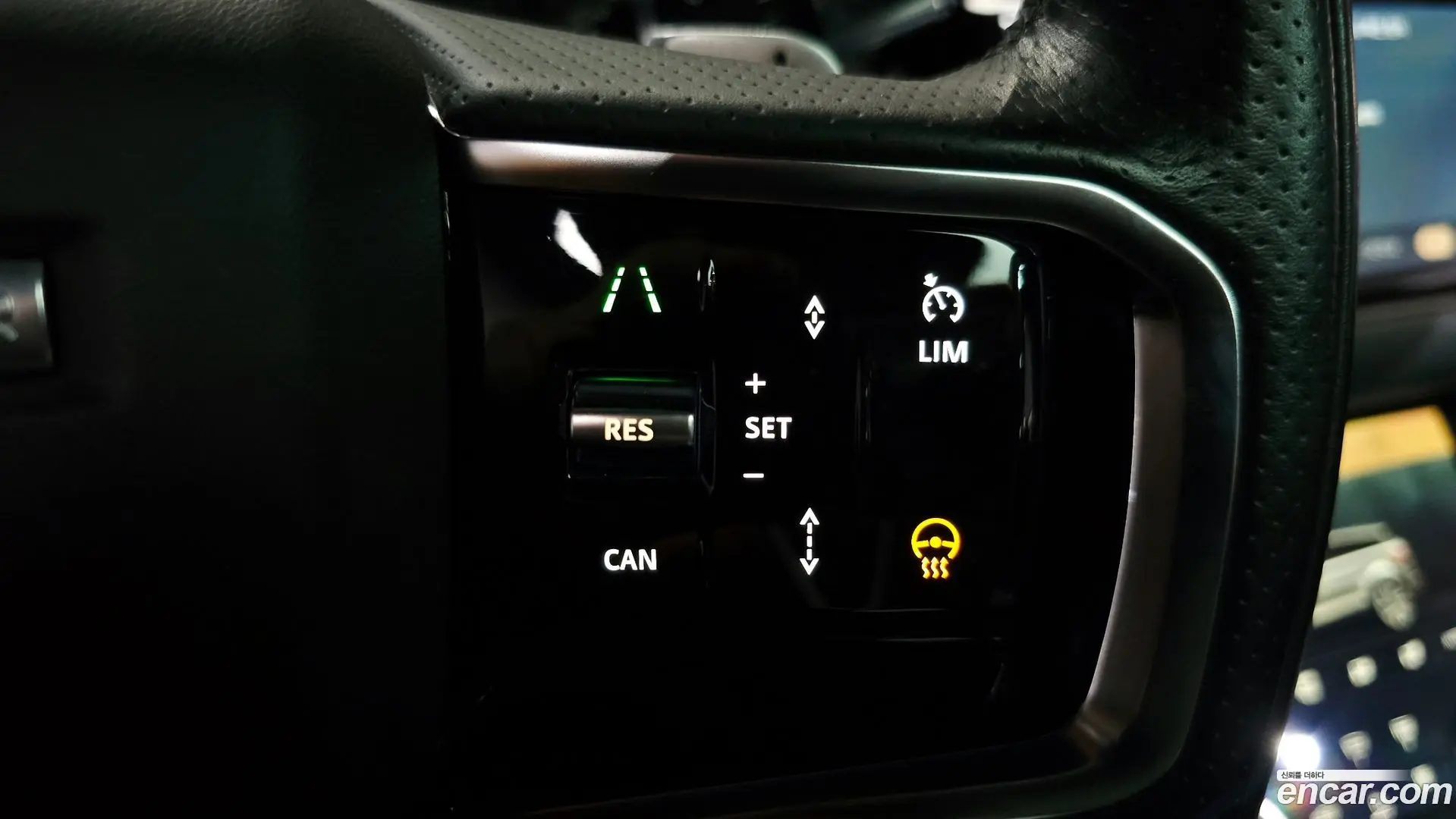 Land Rover Range Rover Evoque P250 R-Dynamic SE