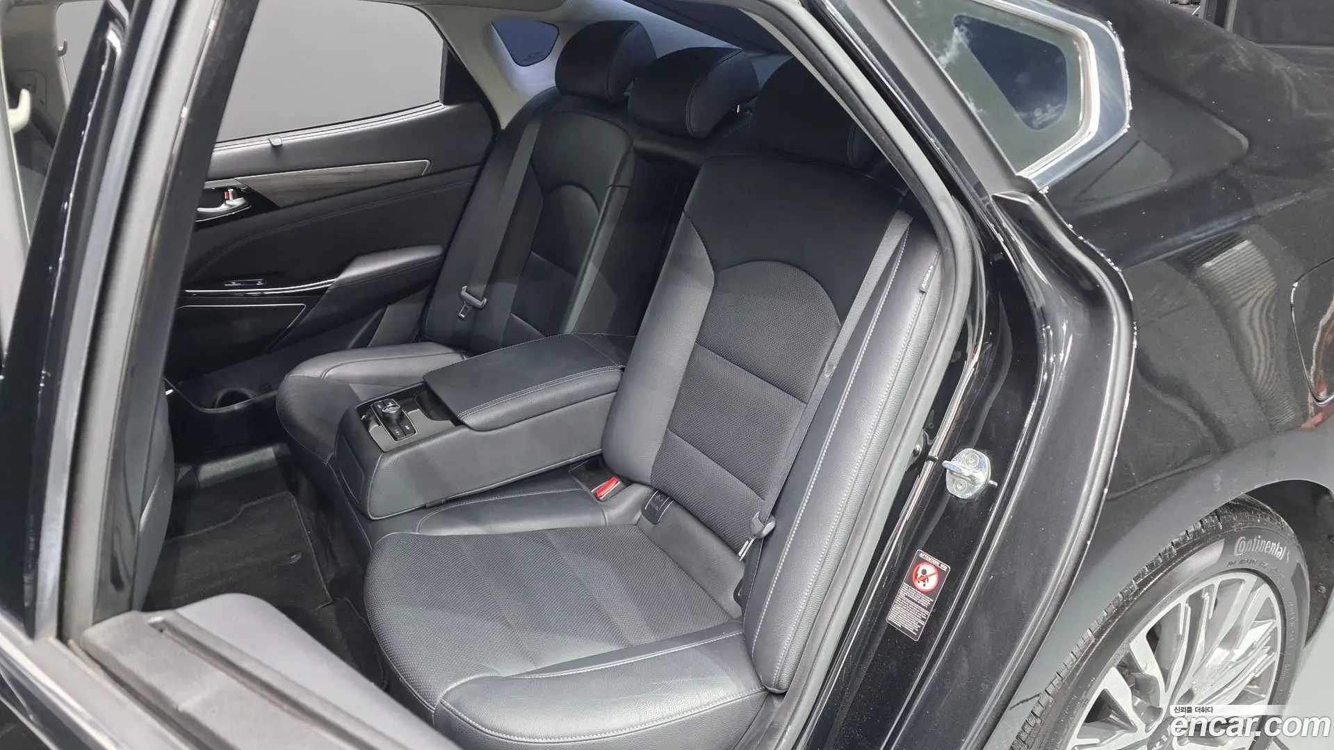 Kia K7 2.5 GDI Noblesse