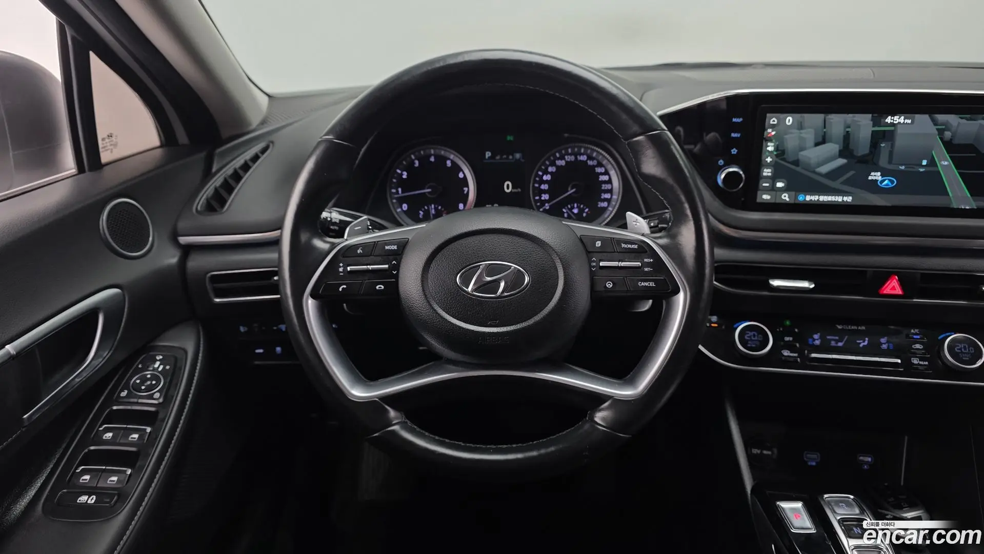 Hyundai Sonata 2.0 LPG(rental car)