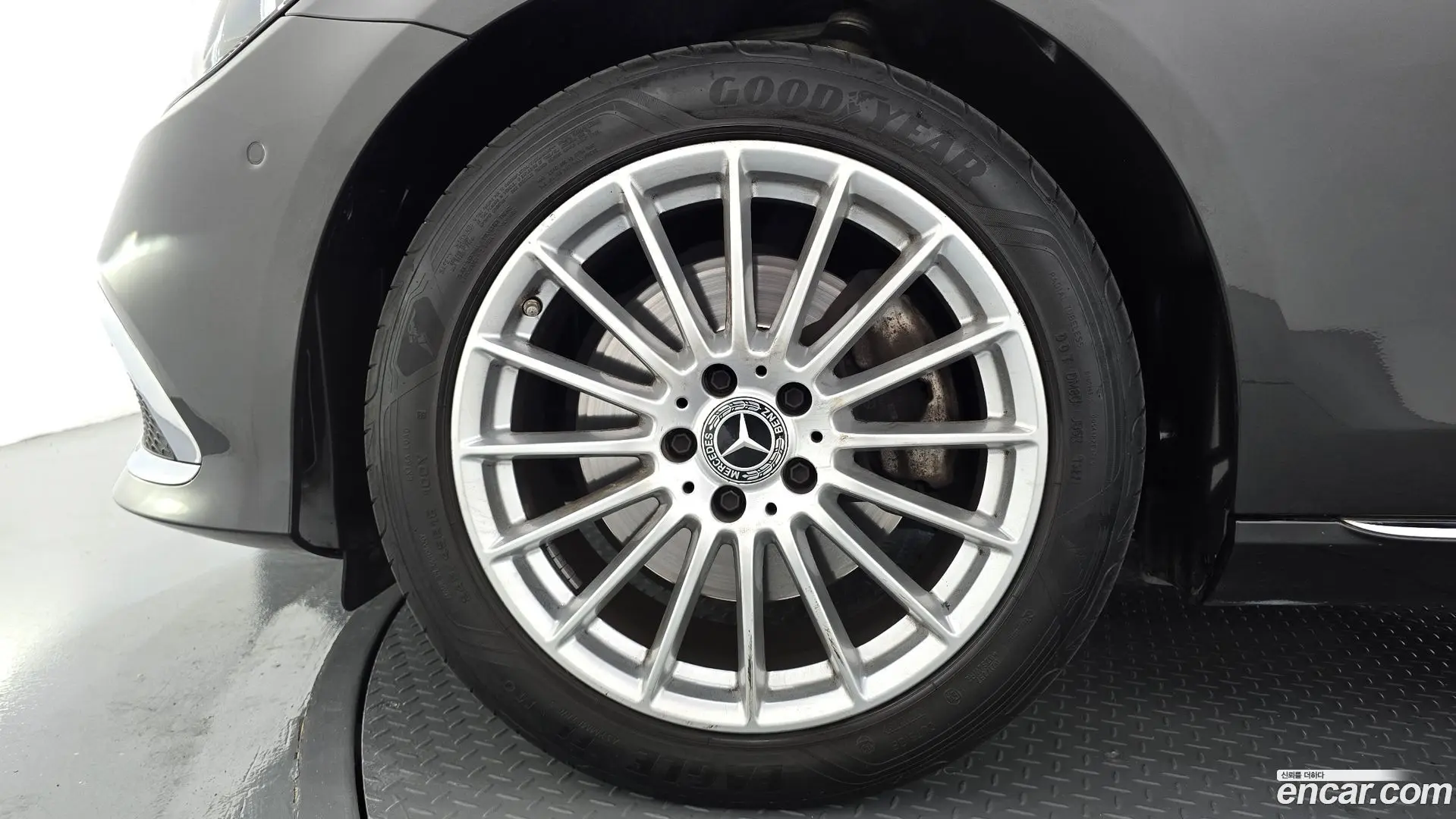 Mercedes-Benz E-Class E250 Exclusive