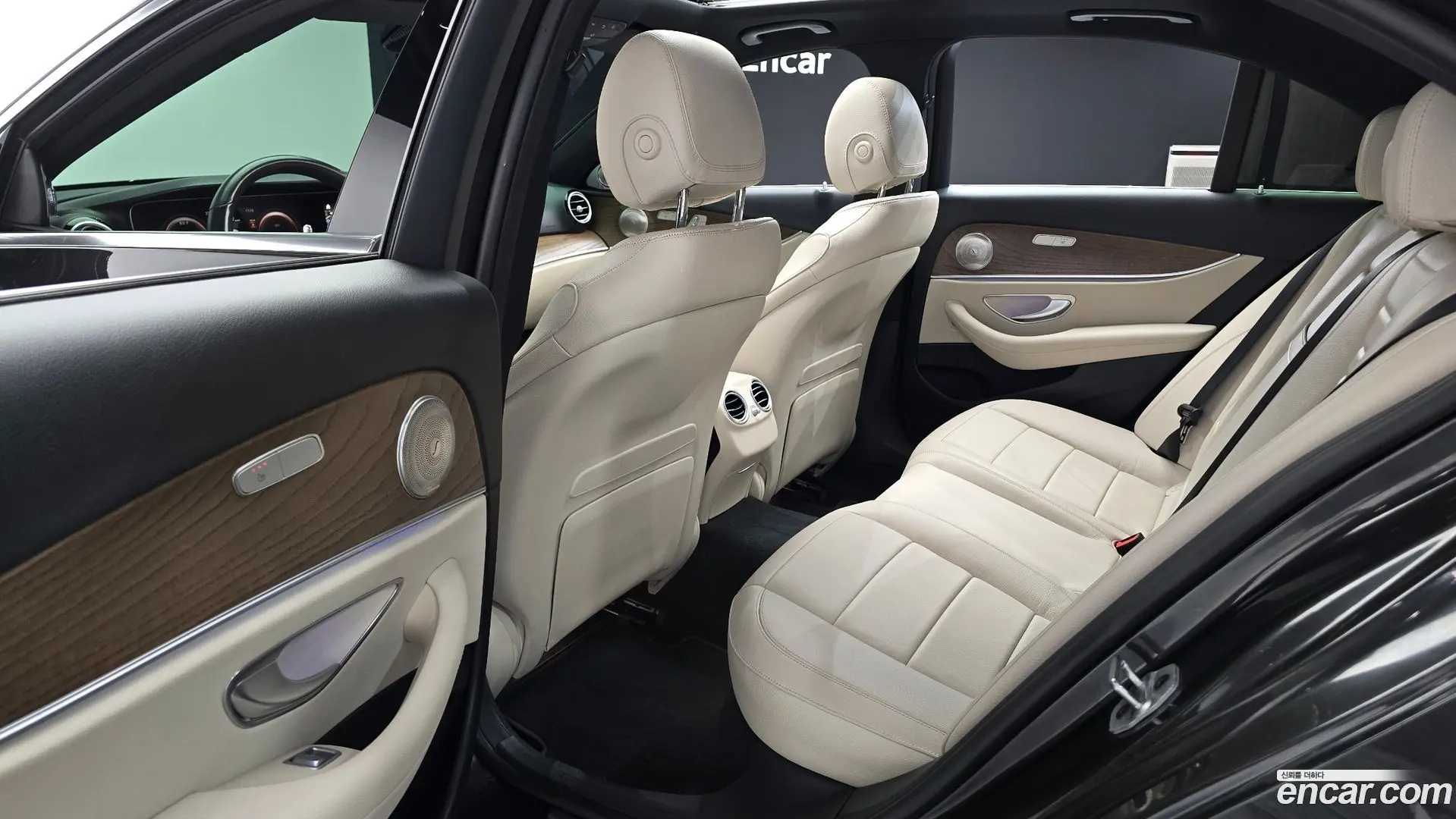 Mercedes-Benz E-Class E250 Exclusive