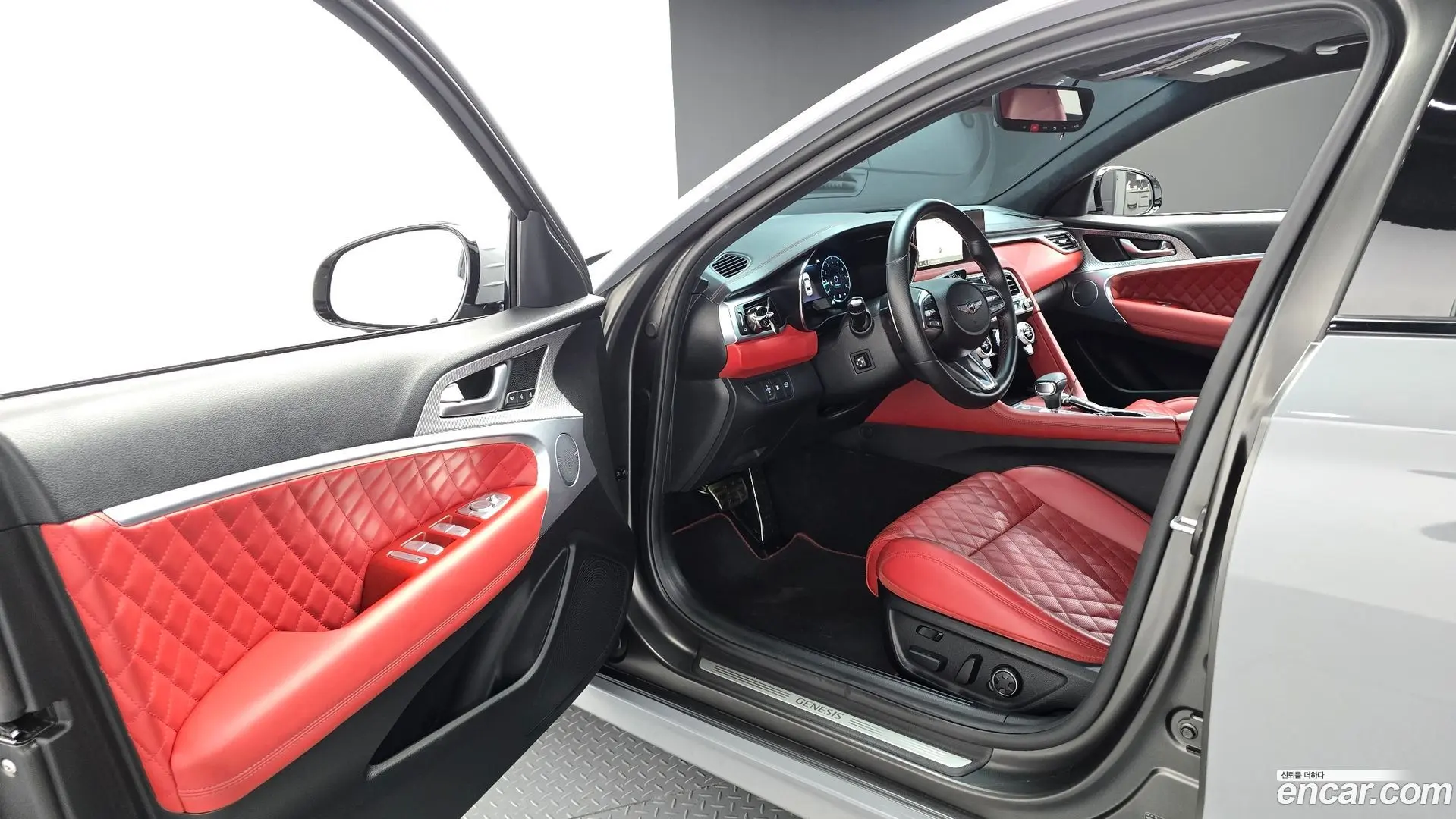 Genesis G70 Gasoline 2.0T 2WD