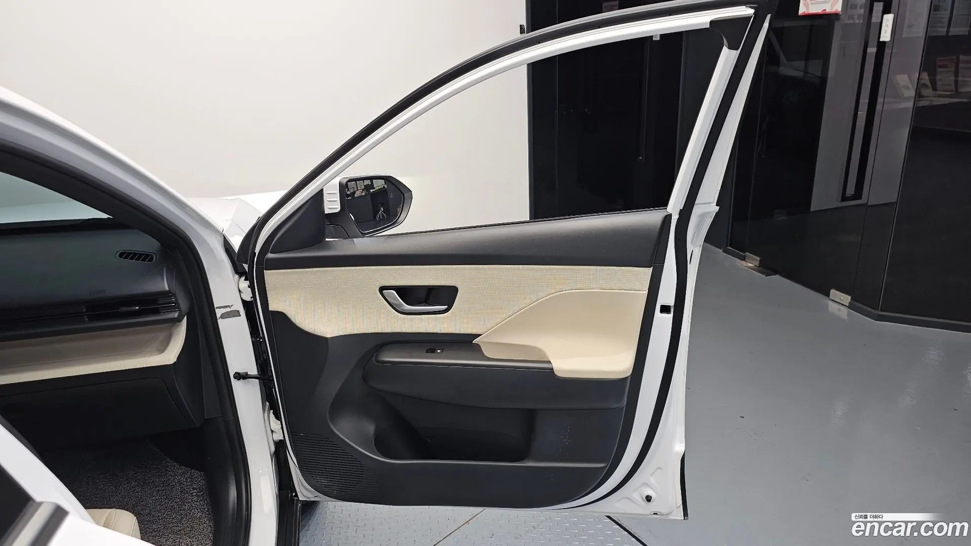 Hyundai Kona Gasoline 1.6 Turbo 2WD 2023
