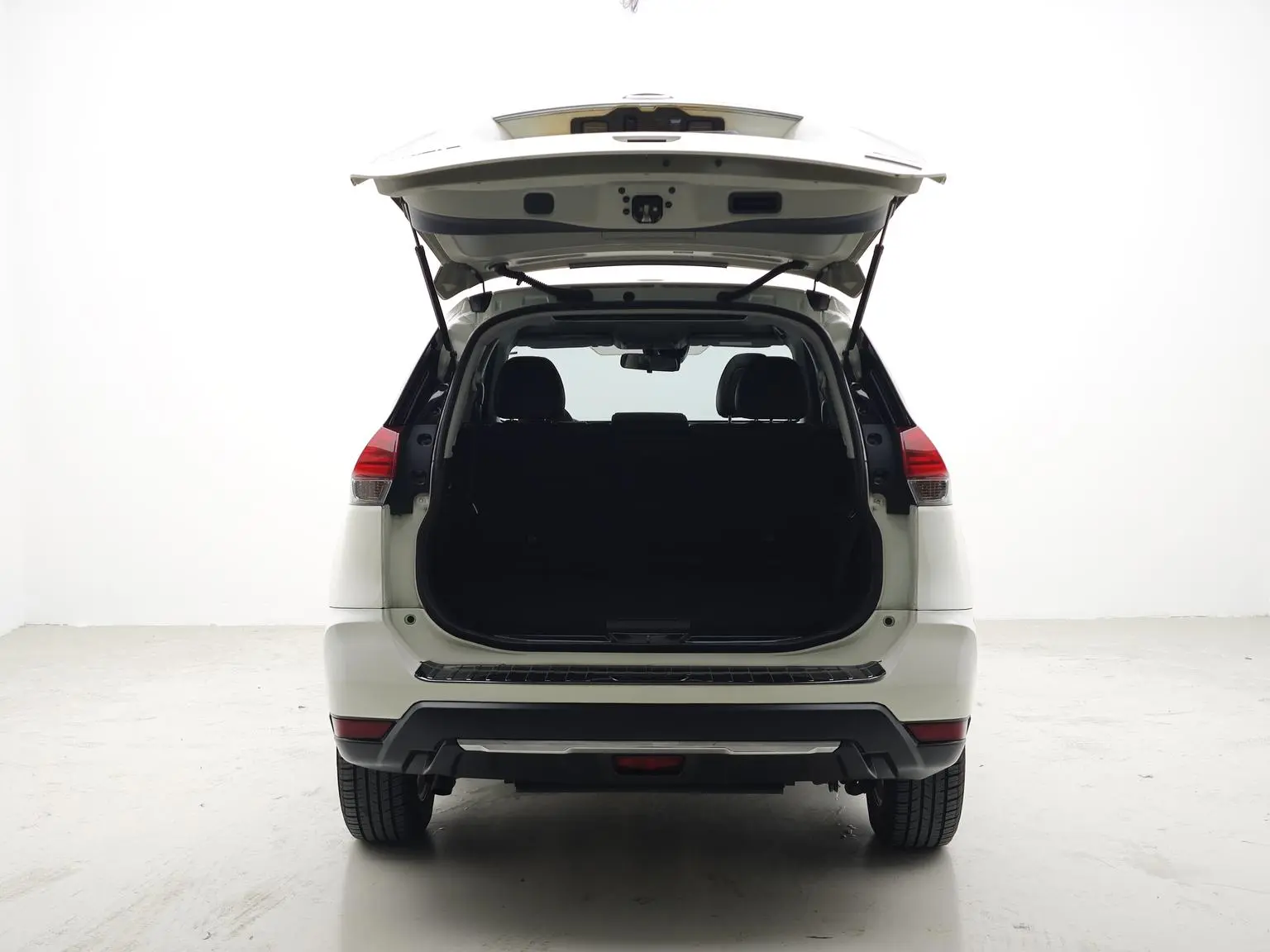 Nissan X-Trail 2020 2.0L CVT Smart Connected 7 seat Comfort 2WD