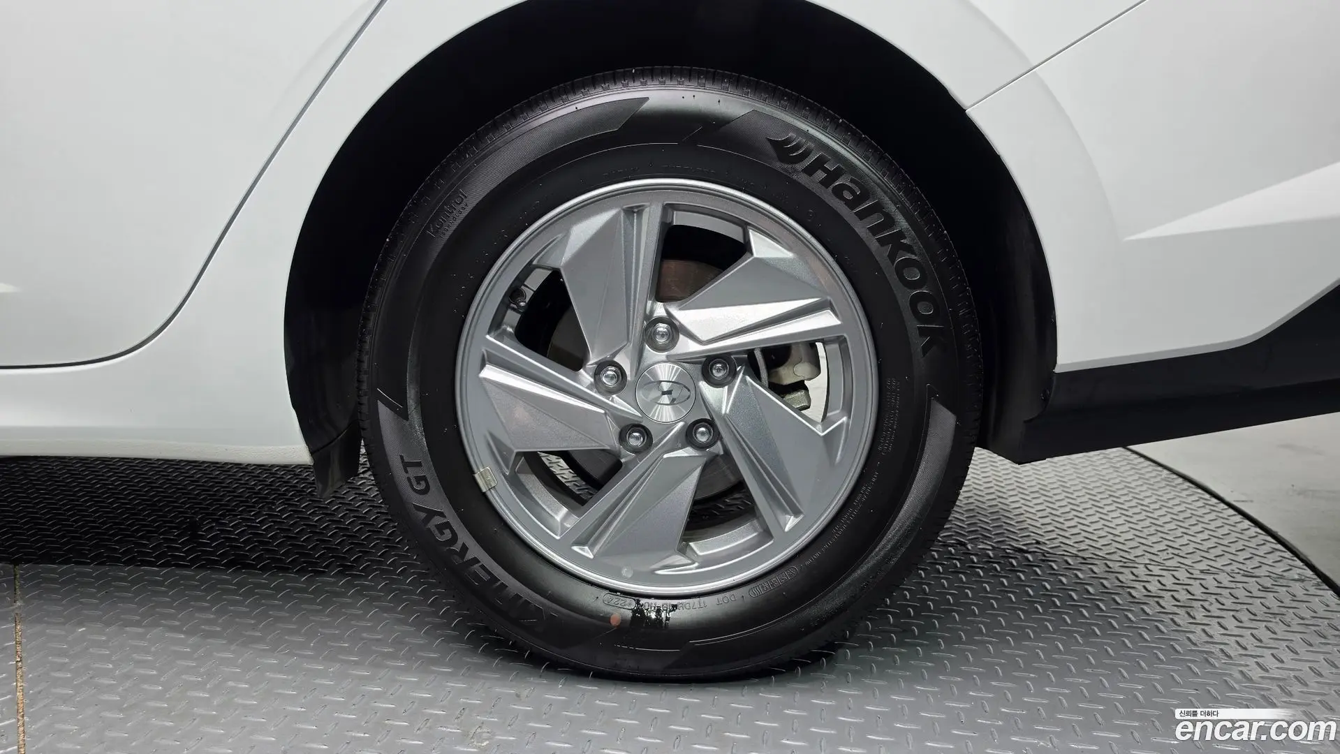 Hyundai AVANTE 1.6 2023