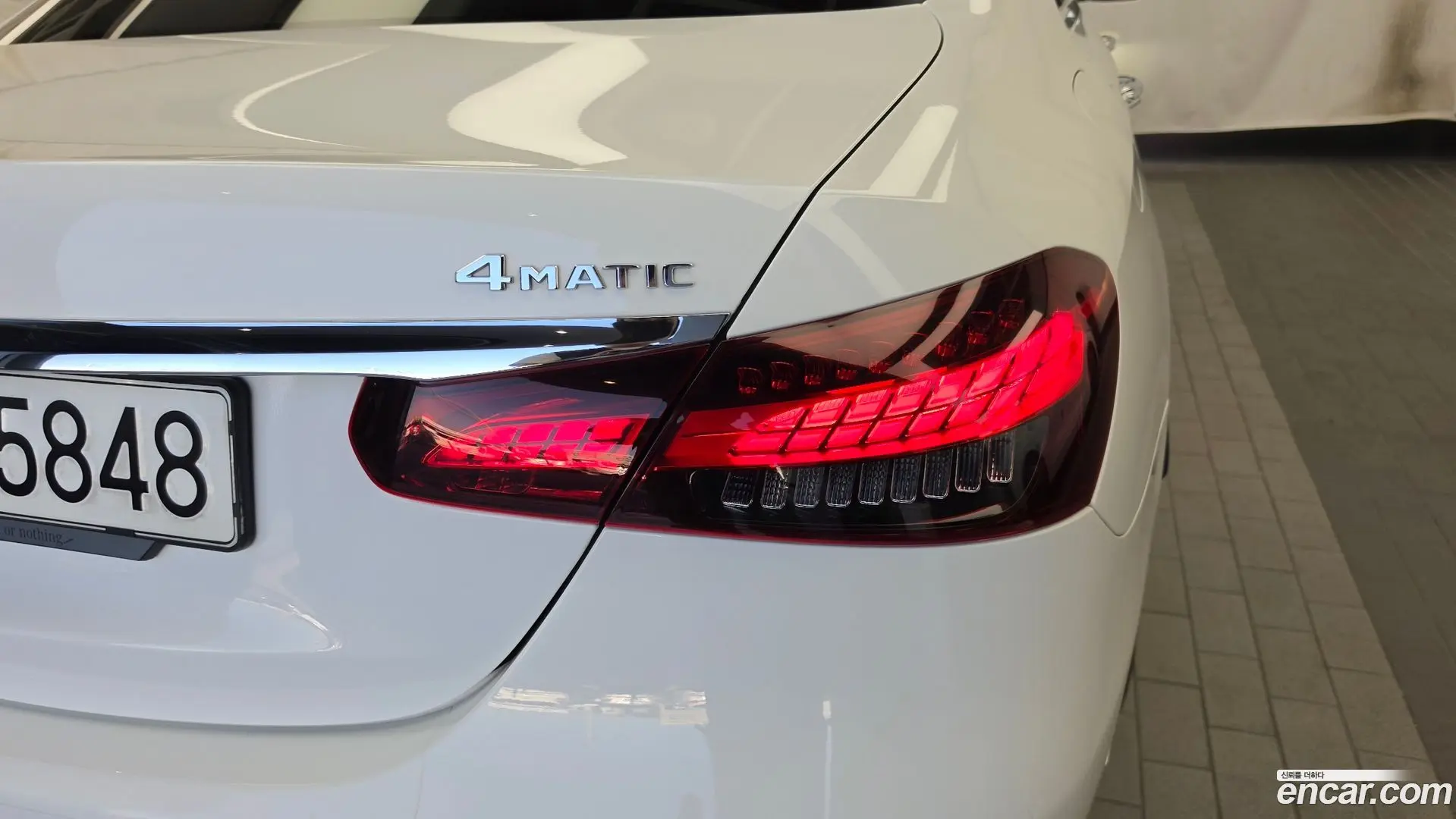 Mercedes-Benz E-Class E220d 4MATIC AMG Line