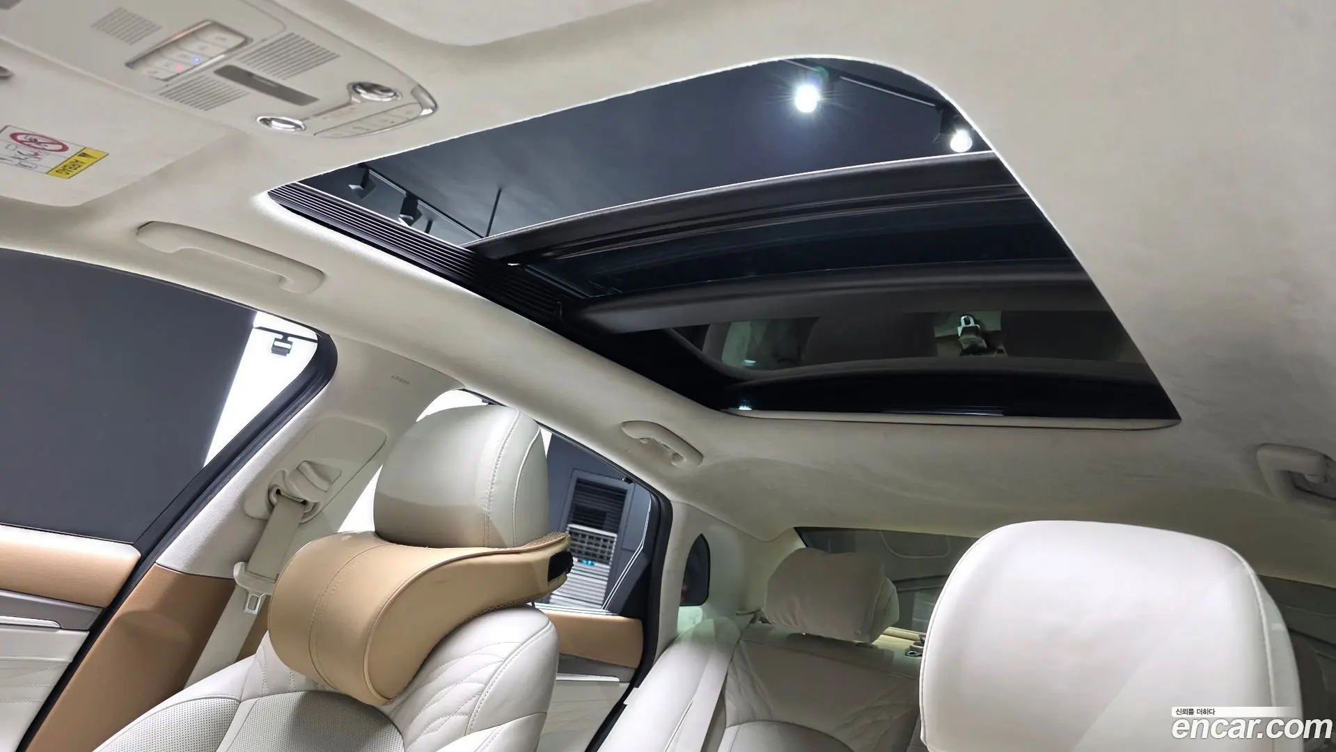 Hyundai Grandeur 3.3