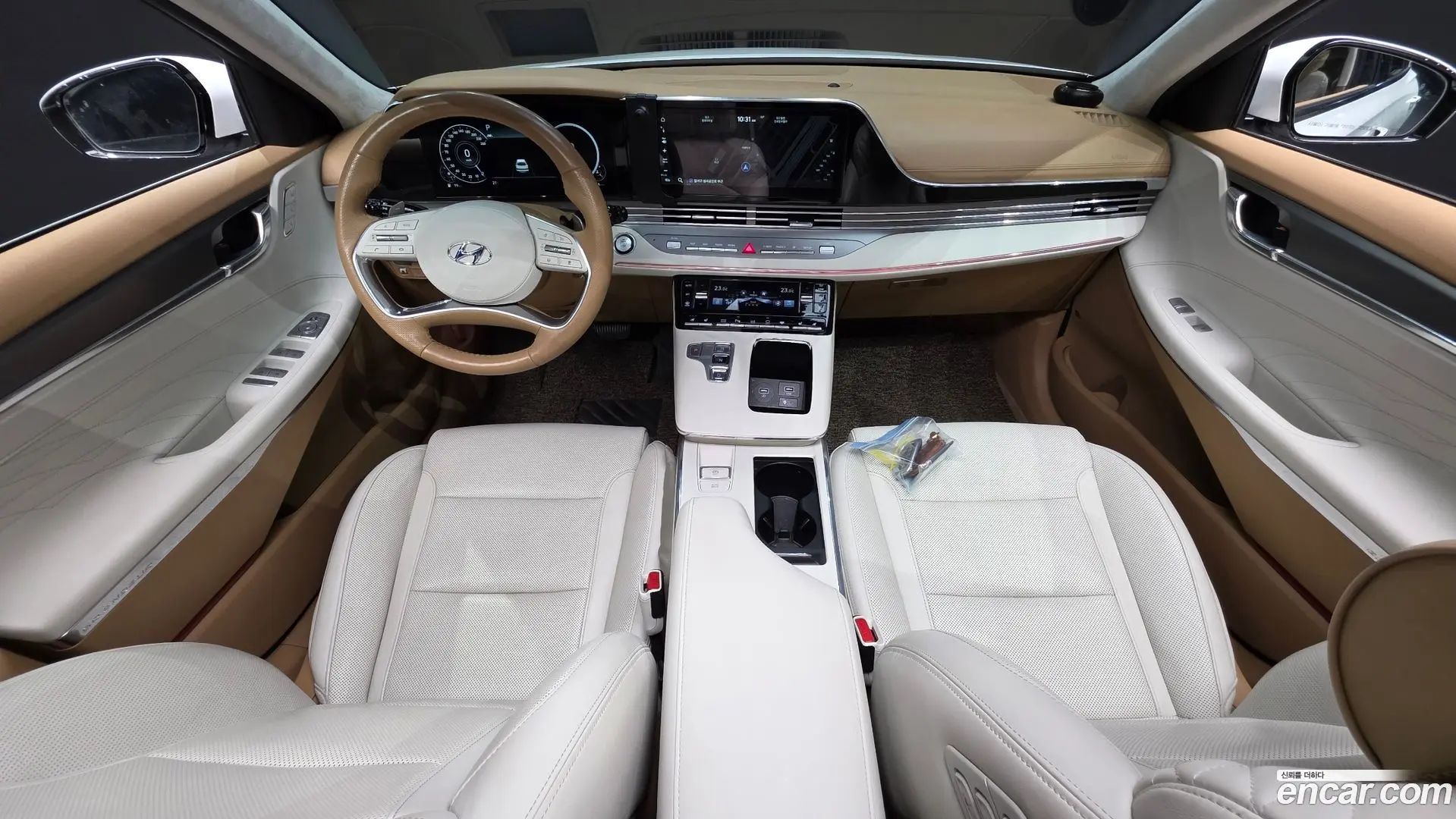 Hyundai Grandeur 3.3