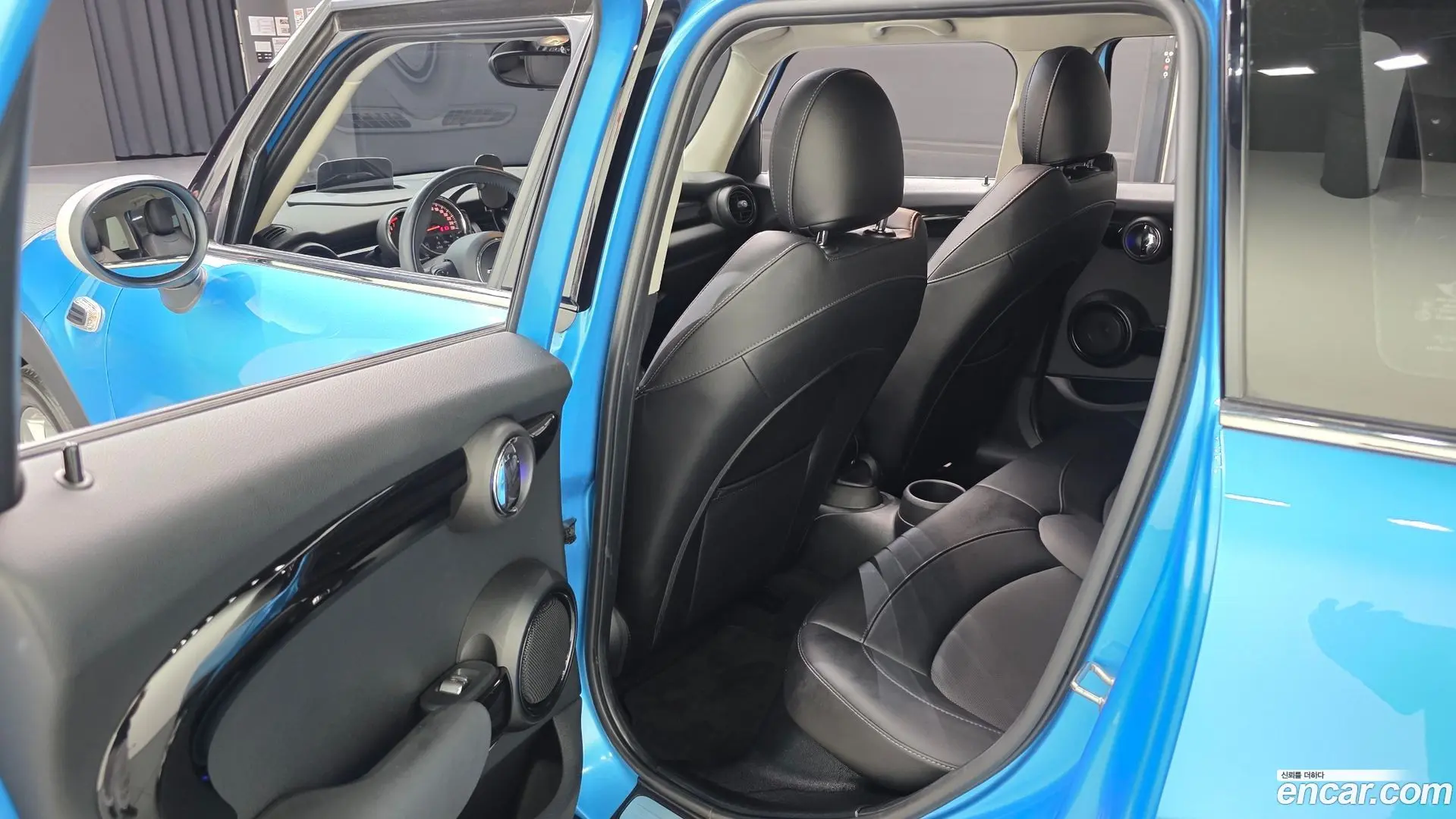 Mini Cooper 5Door HIGH