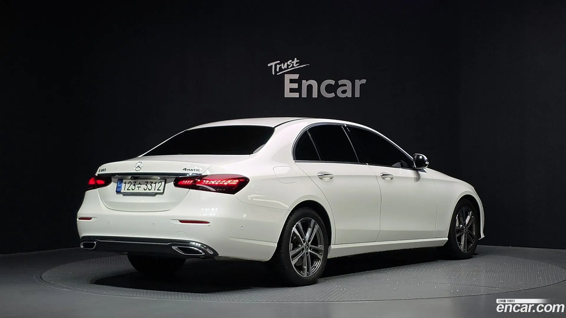 Mercedes-Benz E-Class E350 4MATIC Avantgarde