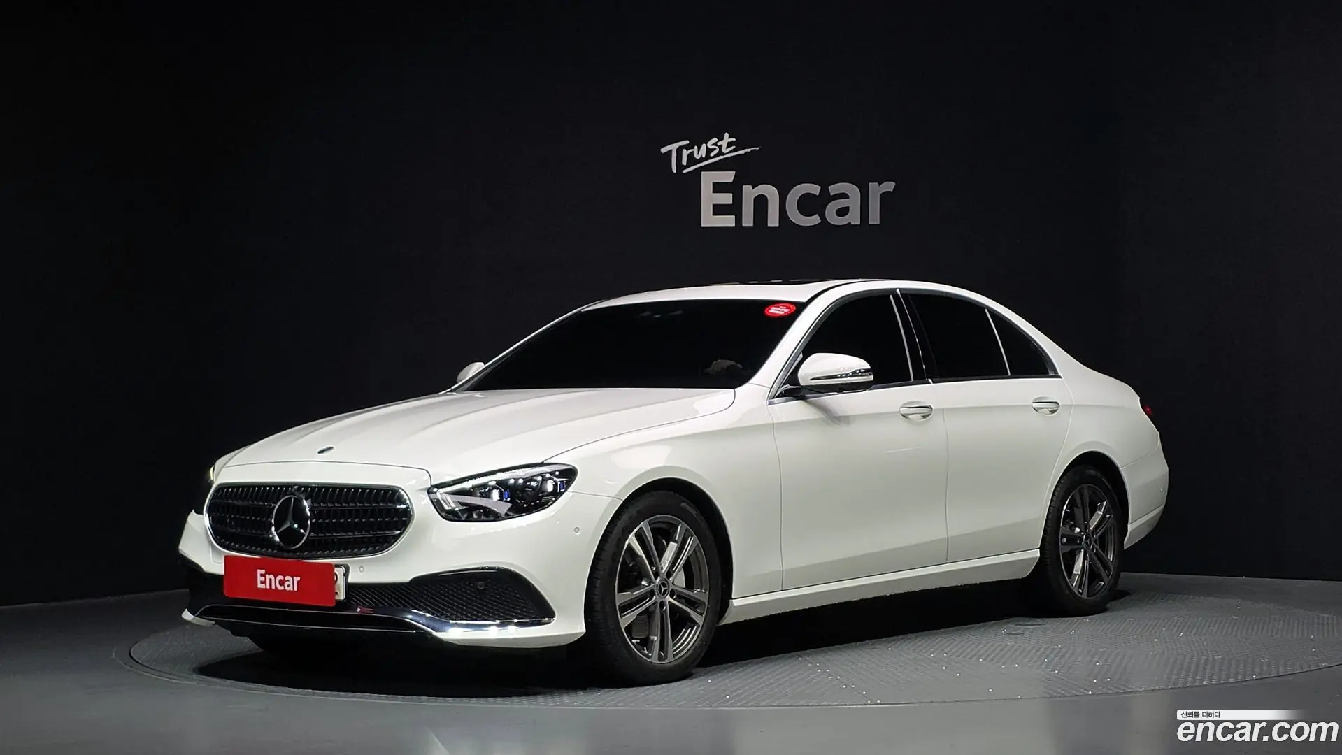 Mercedes-Benz E-Class E350 4MATIC Avantgarde
