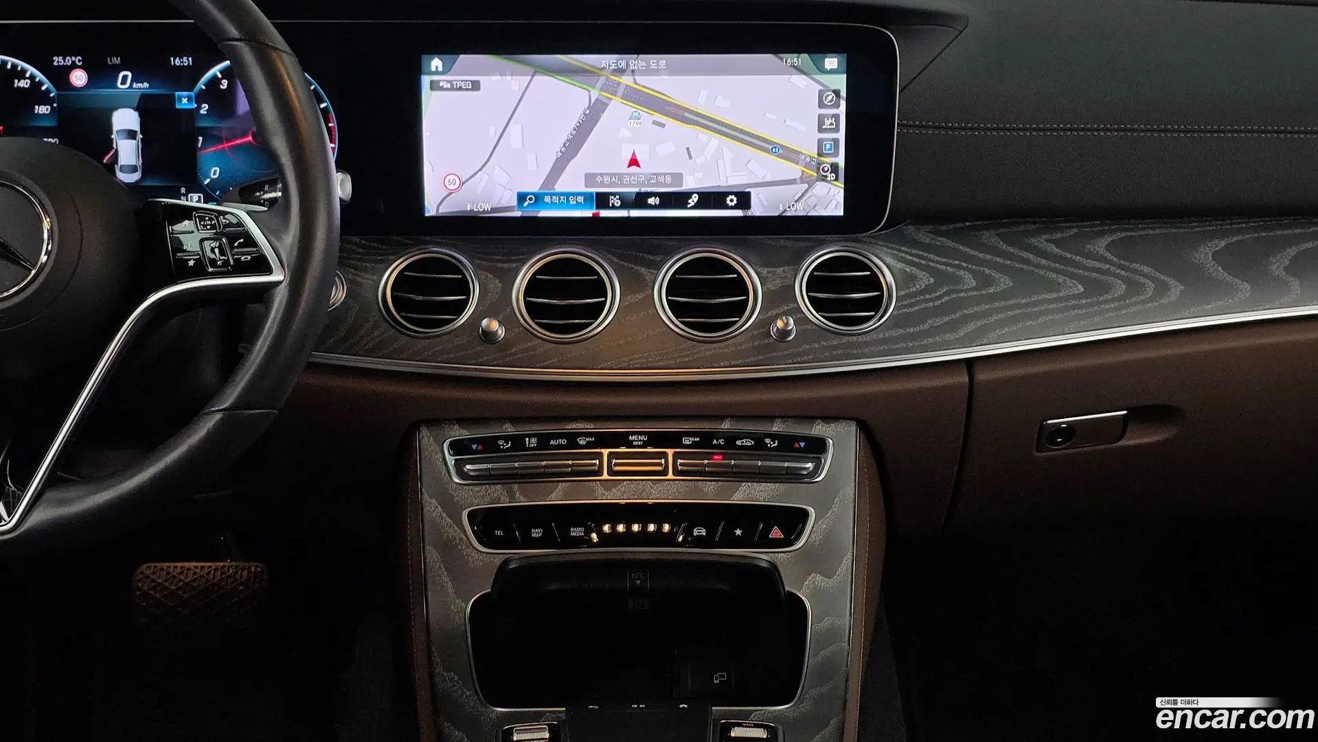 Mercedes-Benz E-Class E350 4MATIC Avantgarde