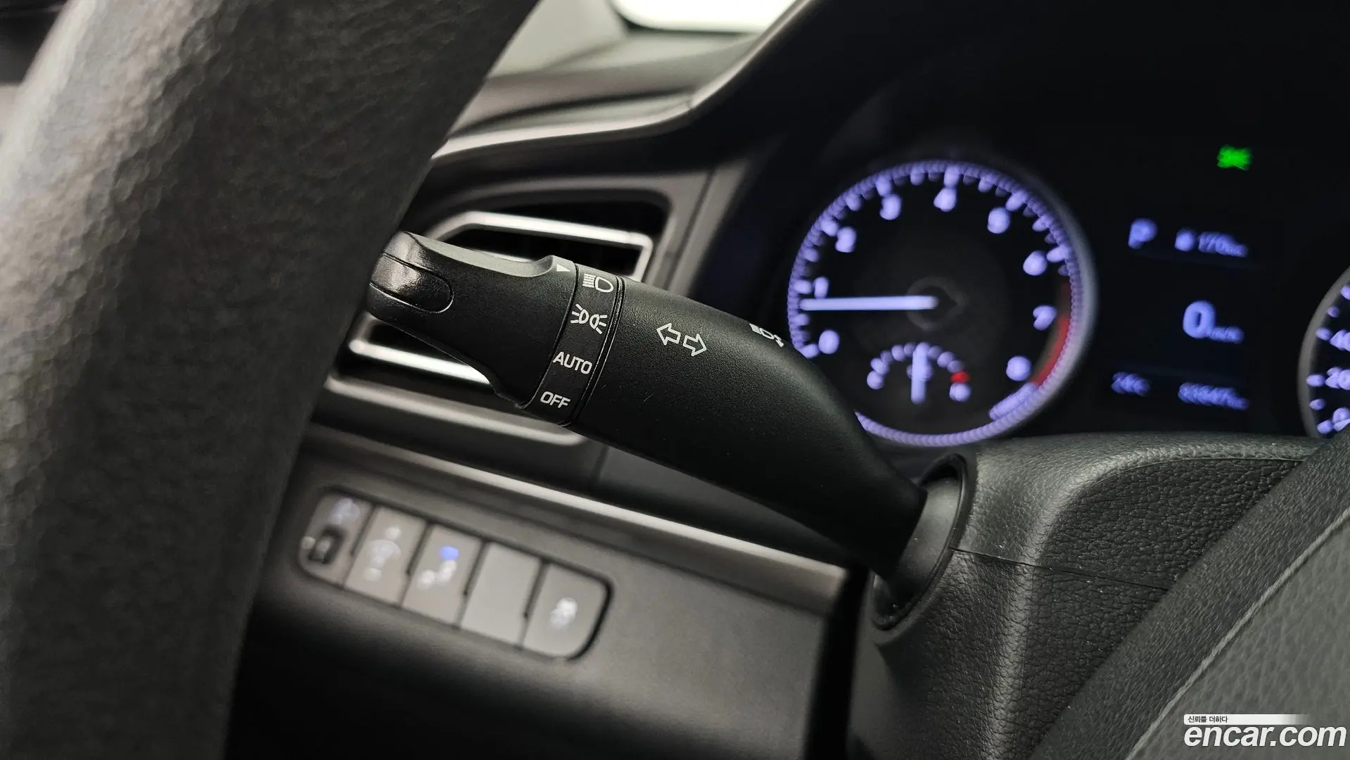 Hyundai AVANTE 1.6 2018