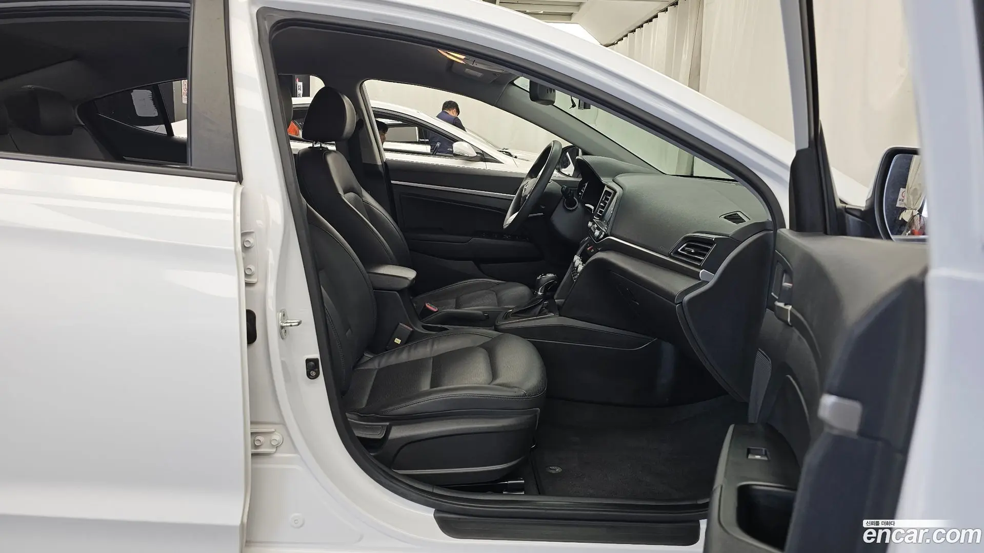 Hyundai AVANTE 1.6 2018