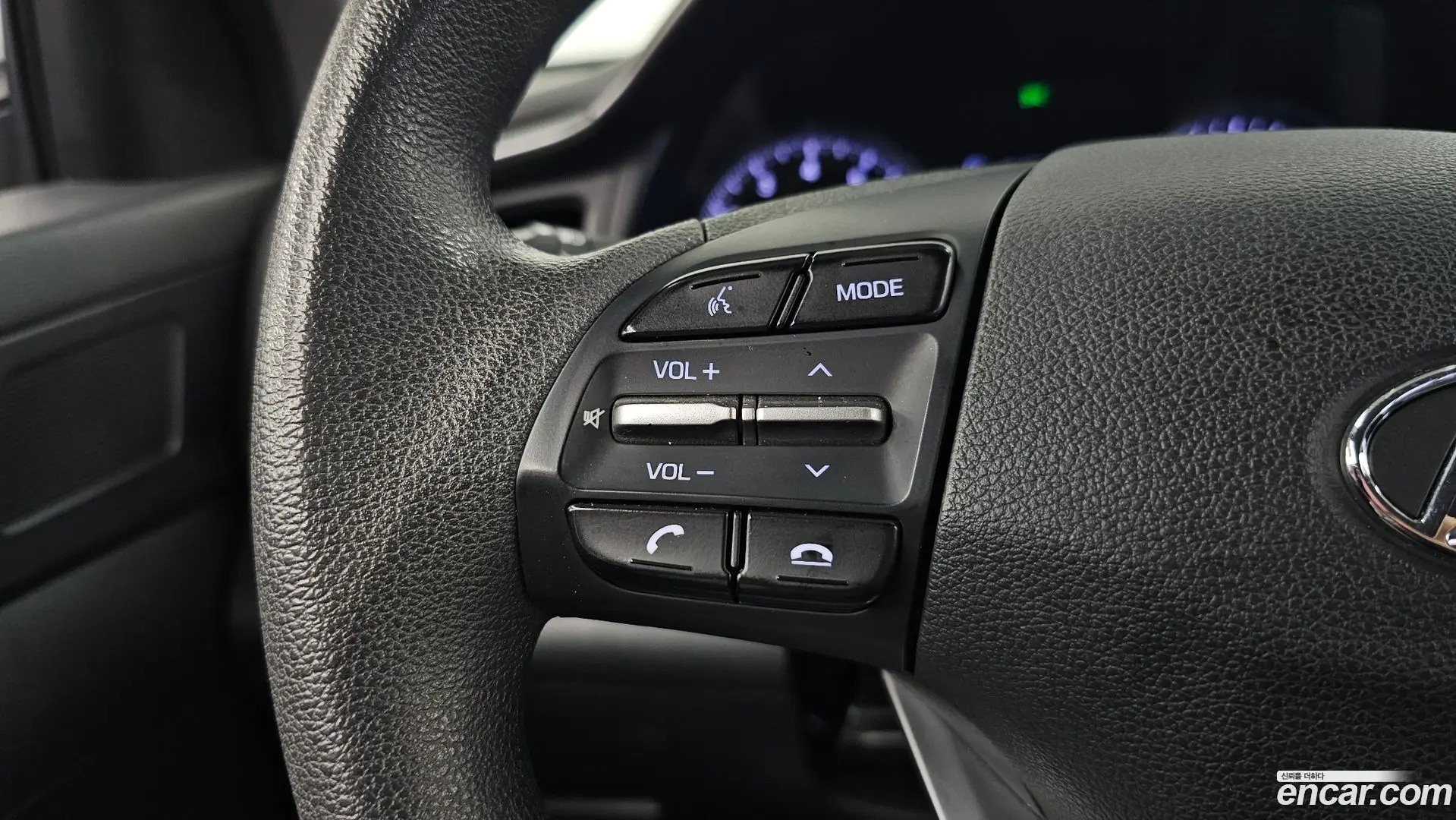Hyundai AVANTE 1.6 2018