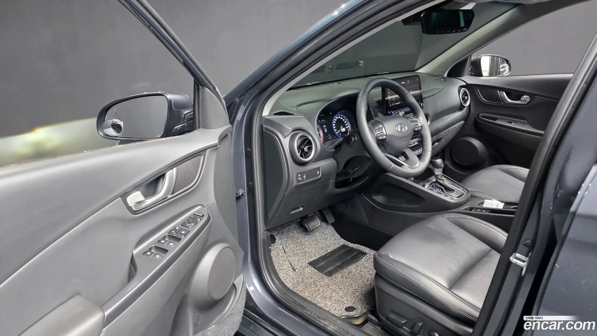 Hyundai Kona Gasoline 2.0 2WD
