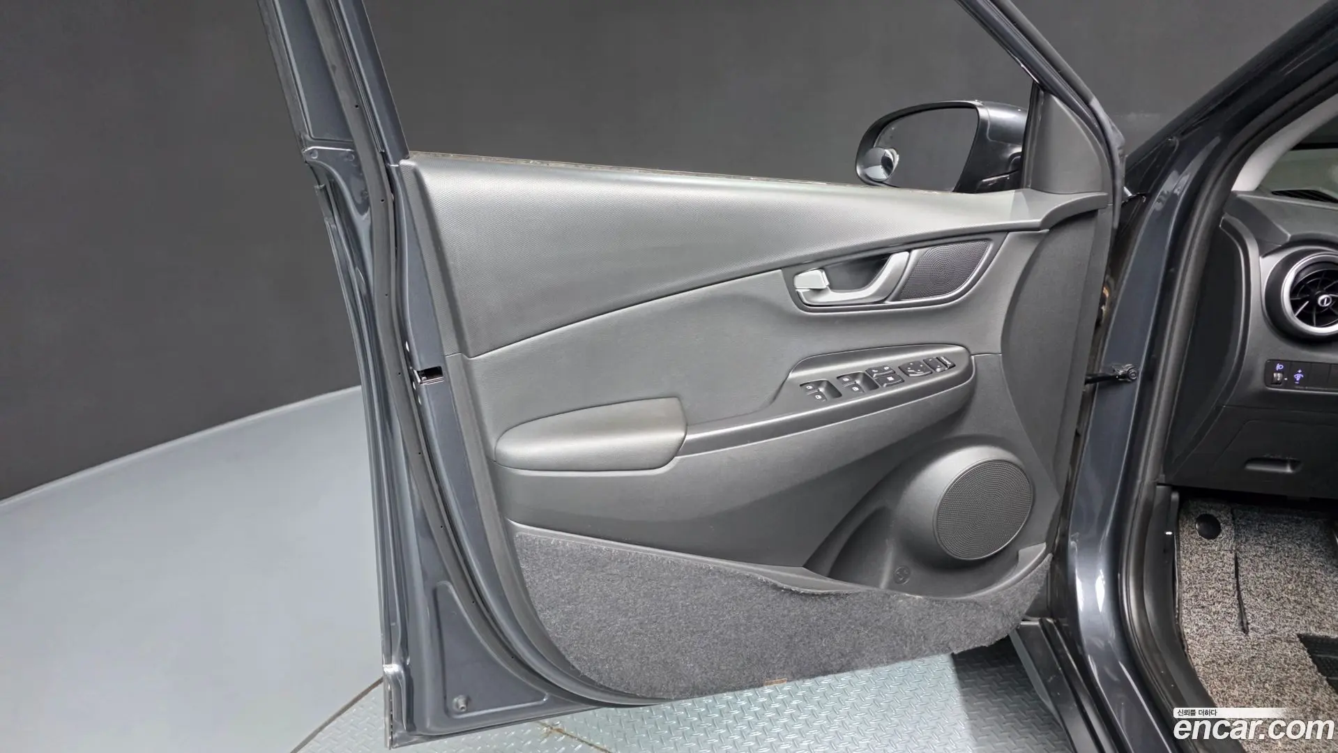 Hyundai Kona Gasoline 2.0 2WD