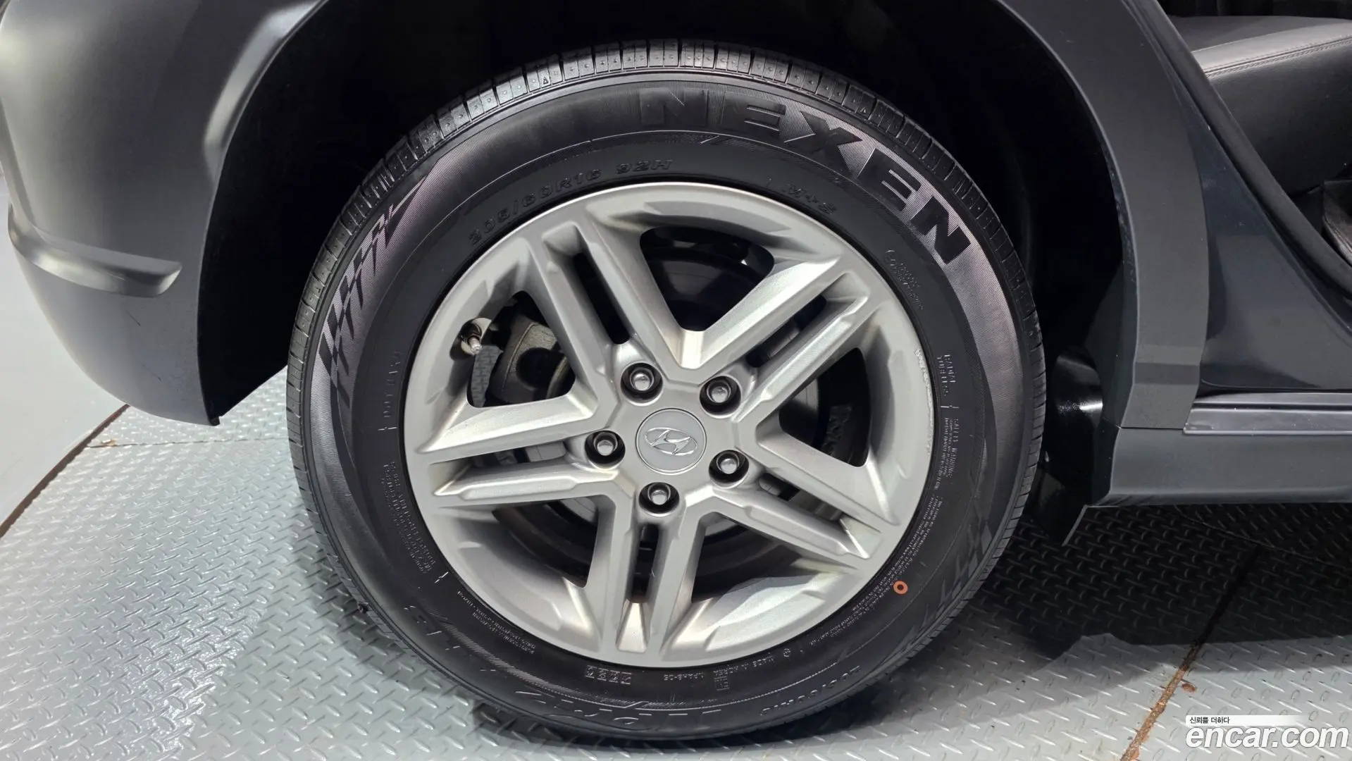 Hyundai Kona Gasoline 2.0 2WD