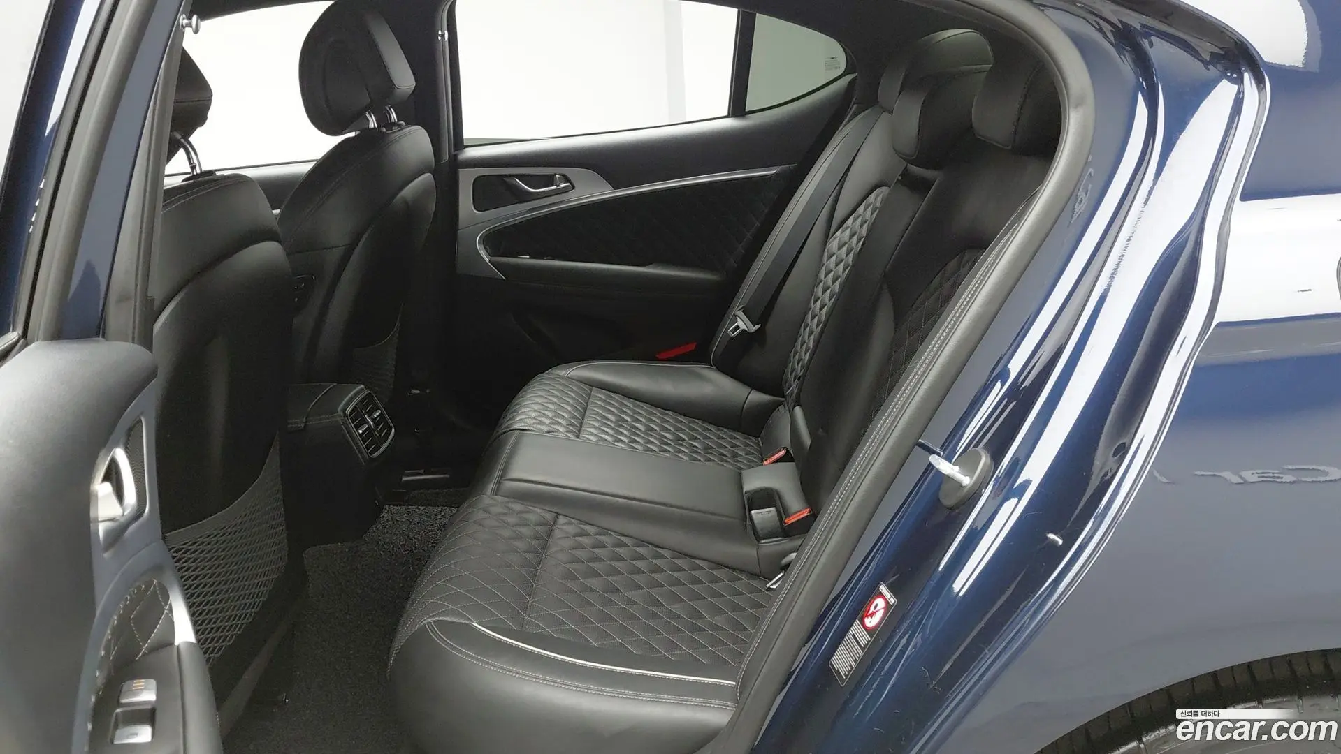 Genesis G70 2.0T AWD