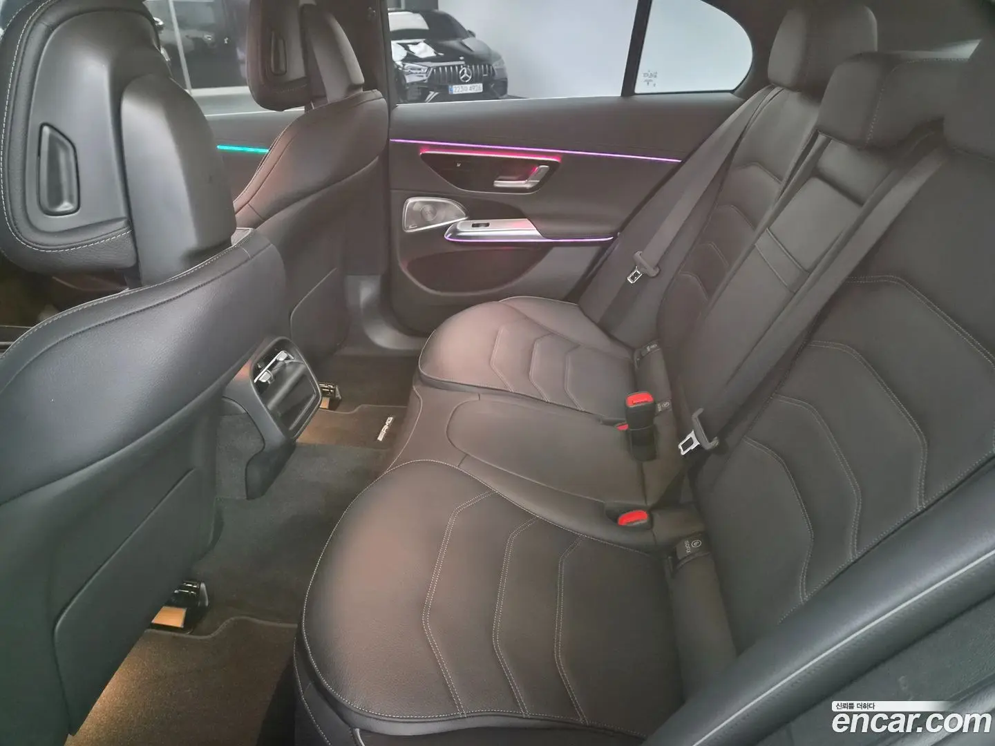 Mercedes-Benz E-Class E300 4MATIC AMG Line 2023