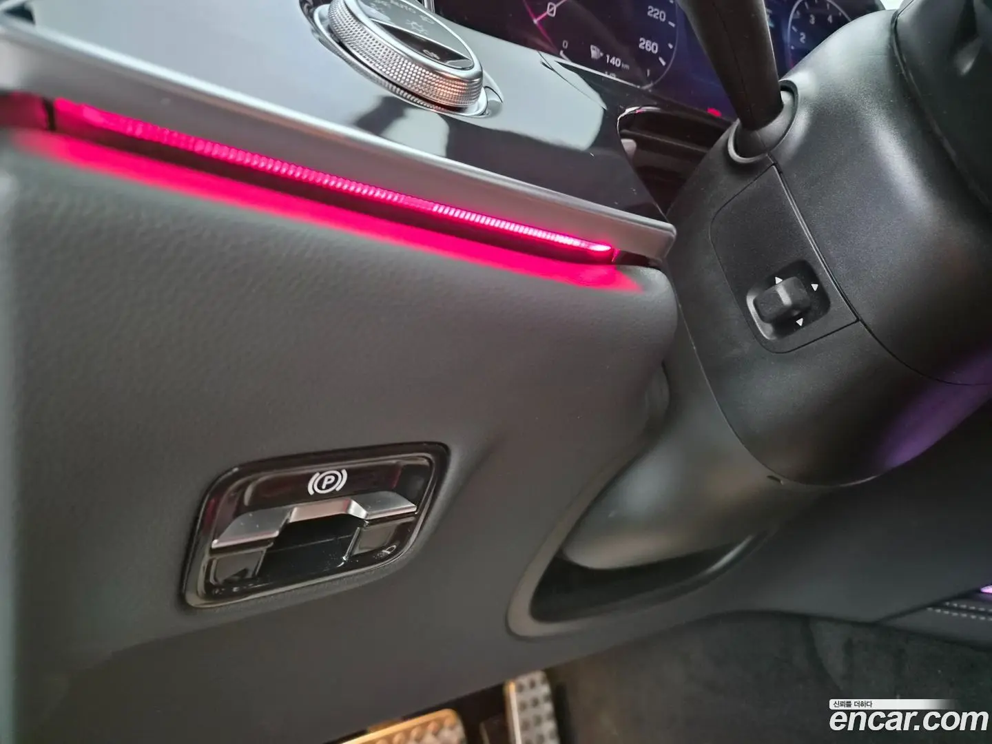 Mercedes-Benz E-Class E300 4MATIC AMG Line 2023