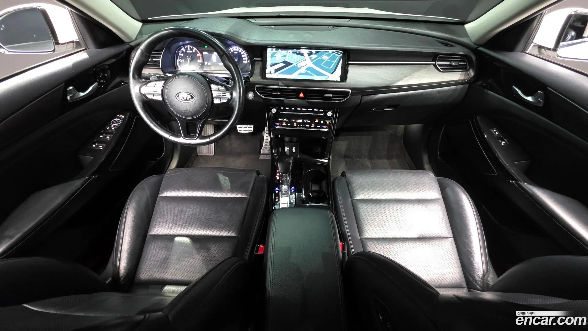 Kia K7 2.5 GDI Noblesse