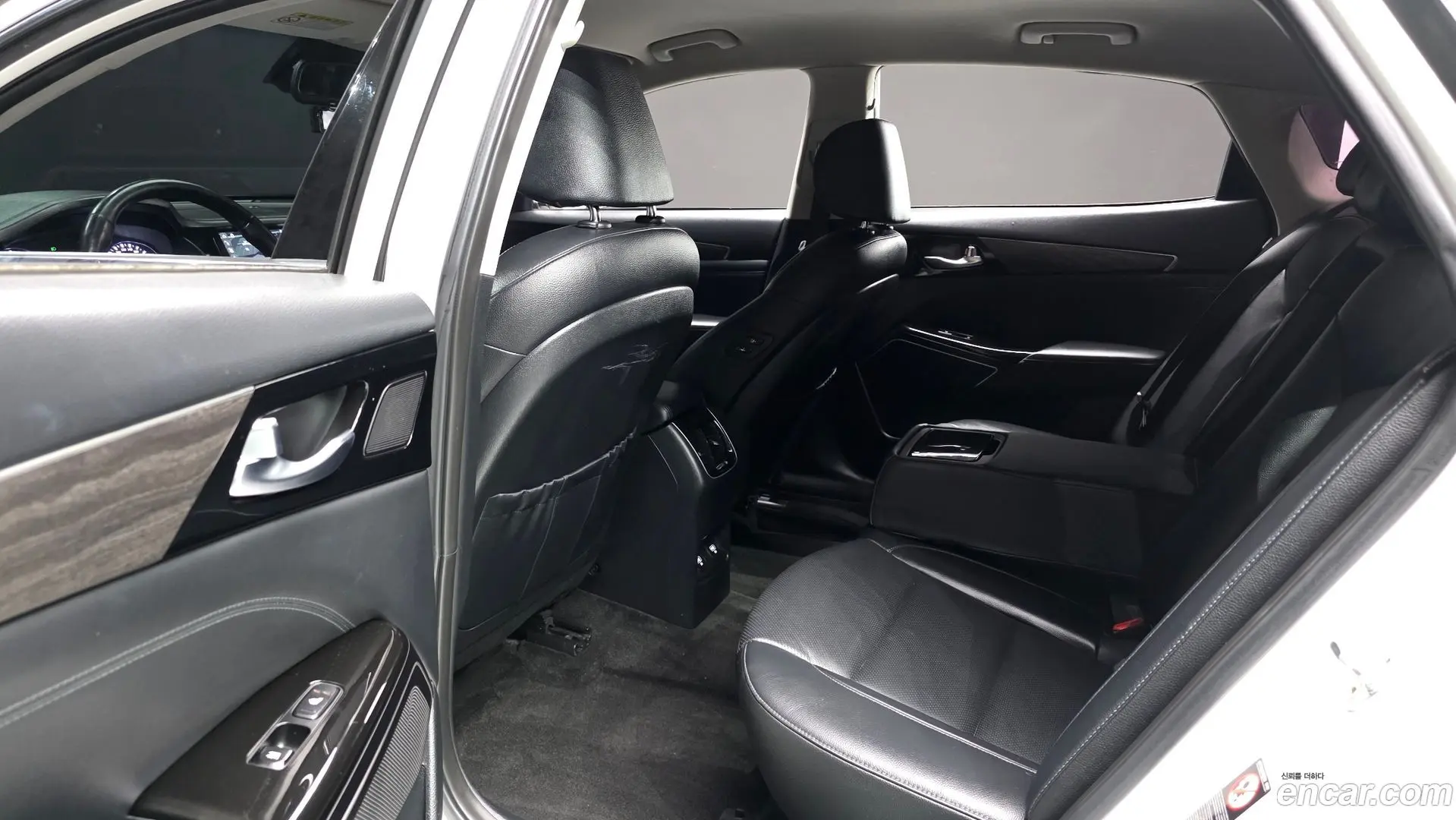 Kia K7 2.5 GDI Noblesse