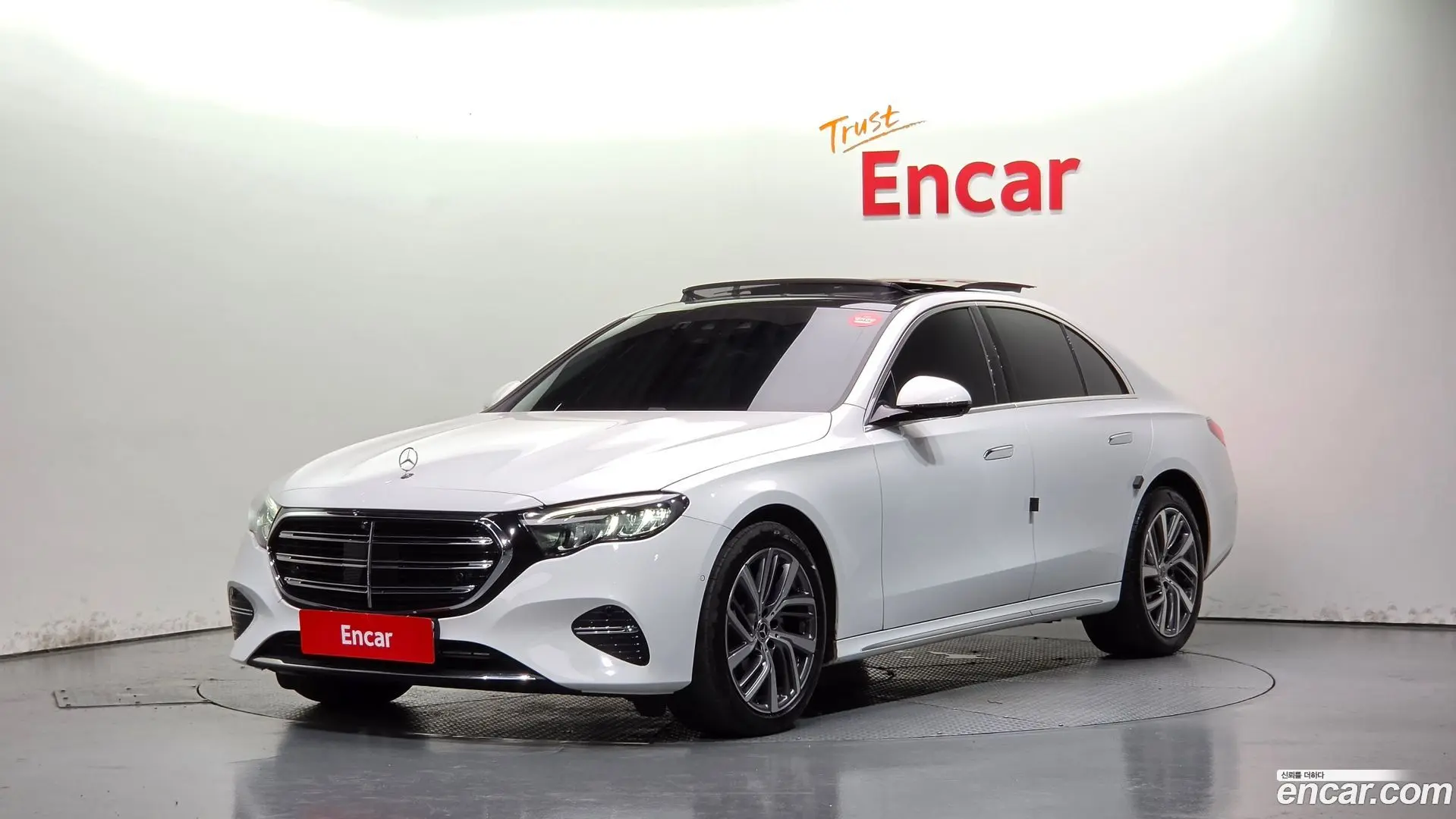 Mercedes-Benz E-Class E220d 4MATIC Exclusive