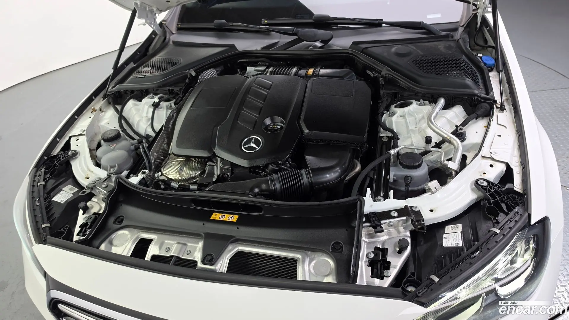 Mercedes-Benz E-Class E220d 4MATIC Exclusive