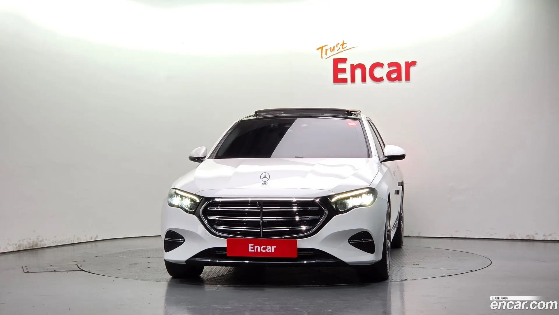 Mercedes-Benz E-Class E220d 4MATIC Exclusive