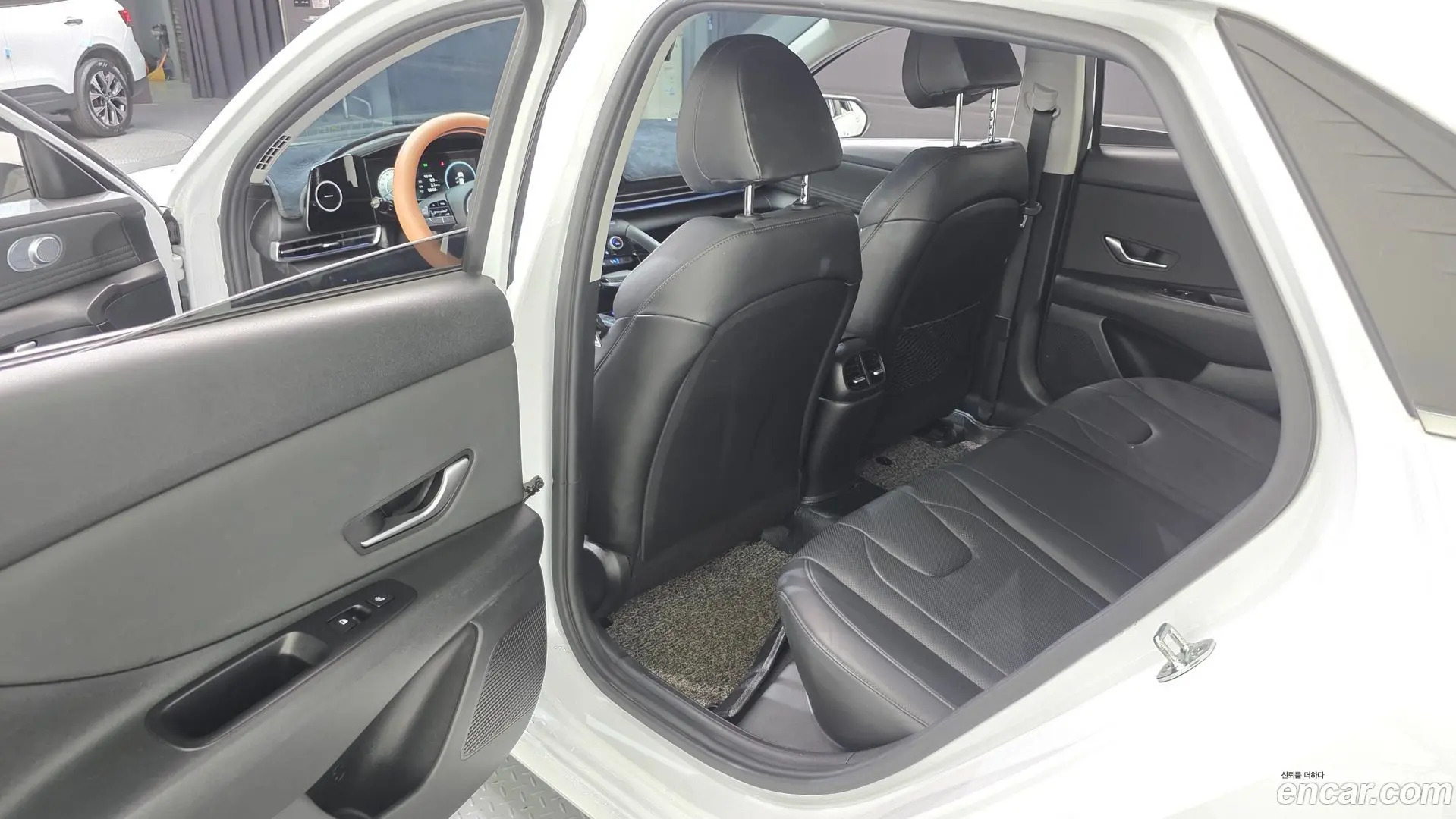 Hyundai AVANTE 1.6 2020