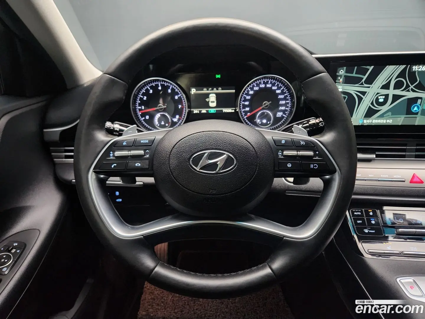 Hyundai Grandeur 3.0 LPi Rent Car