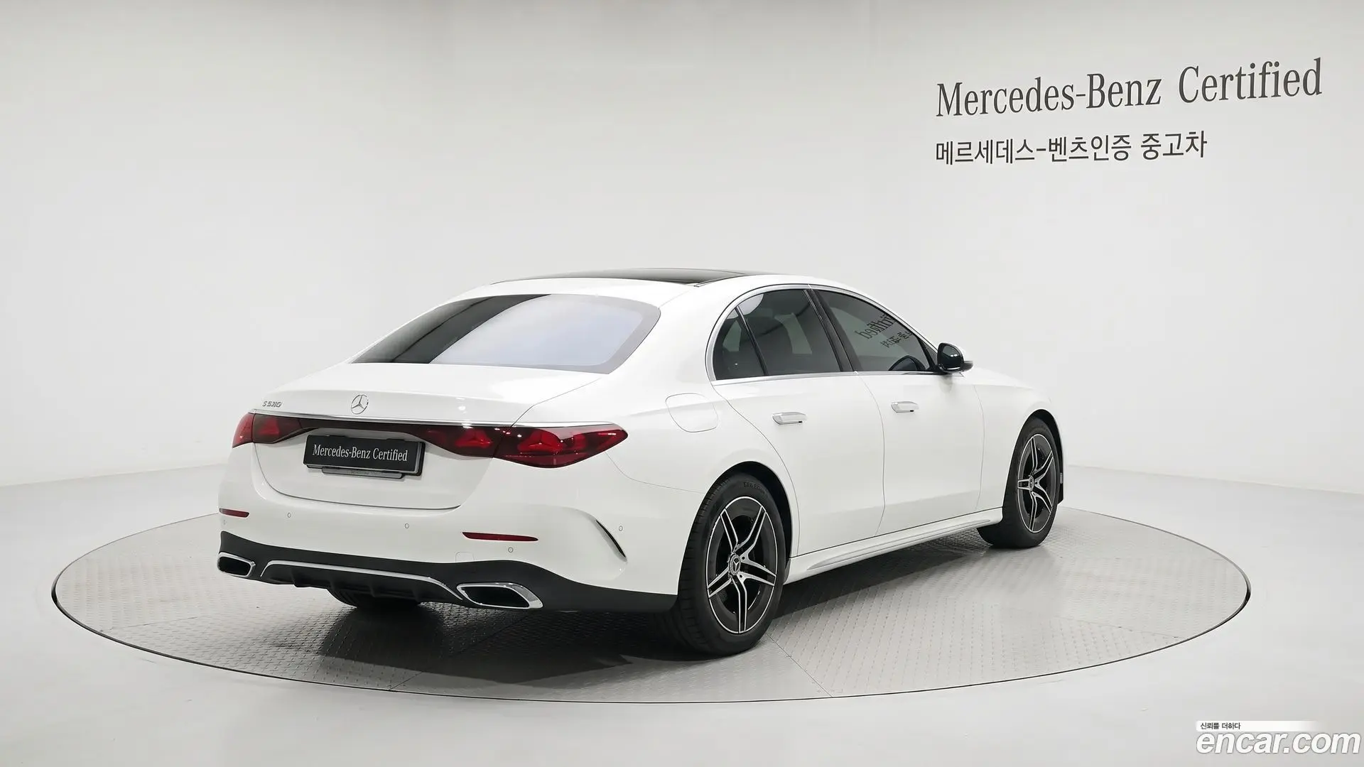 Mercedes-Benz E-Class E200 AMG Line 2024