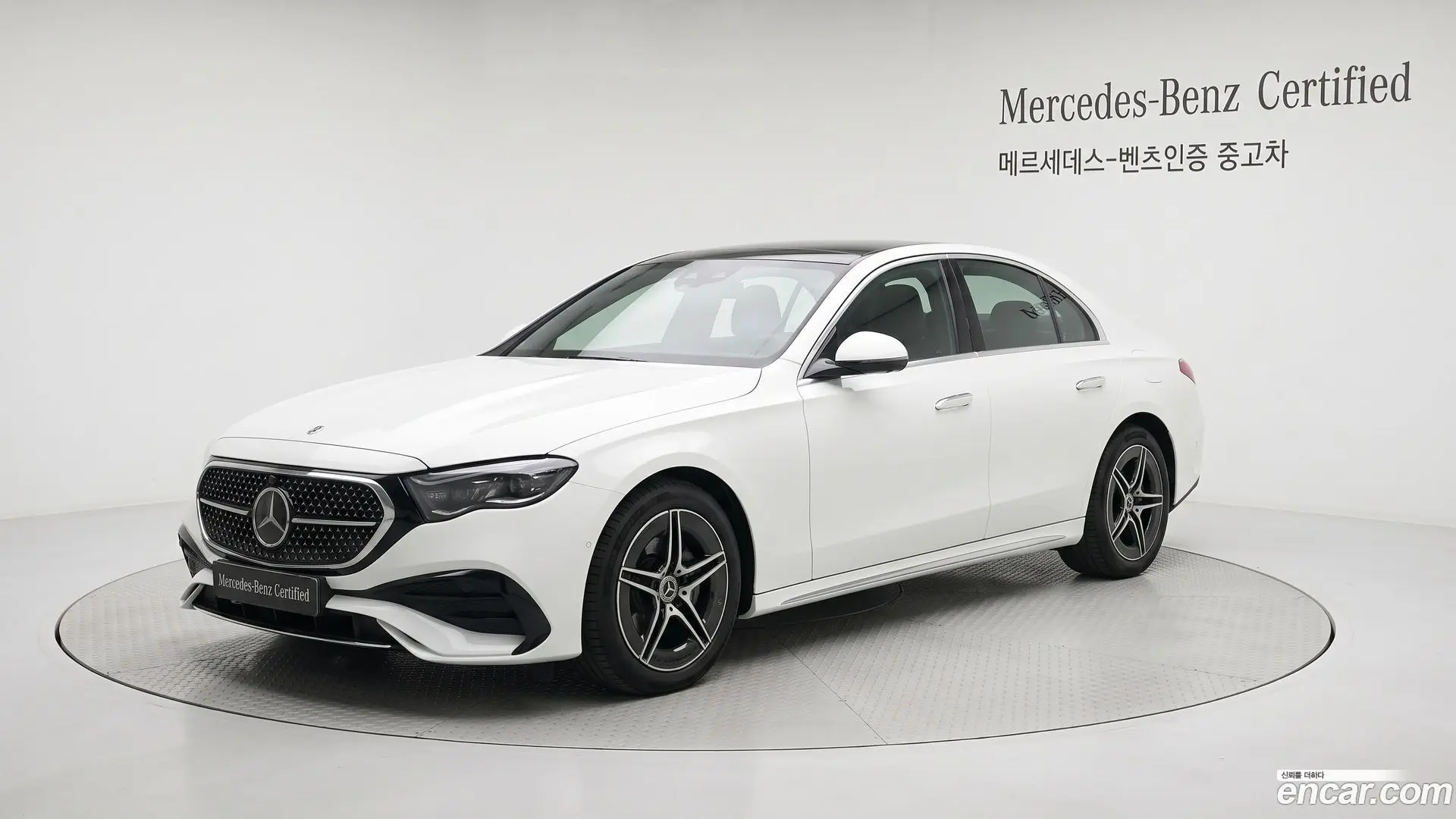 Mercedes-Benz E-Class E200 AMG Line 2024