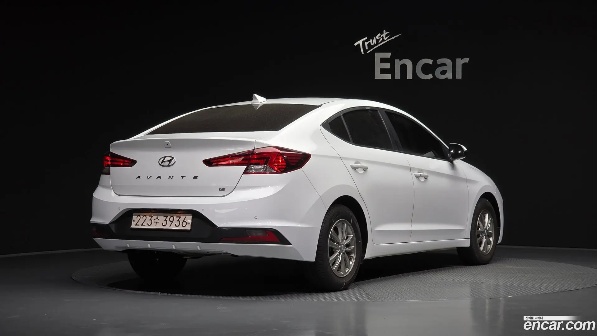 Hyundai AVANTE 1.6 2018