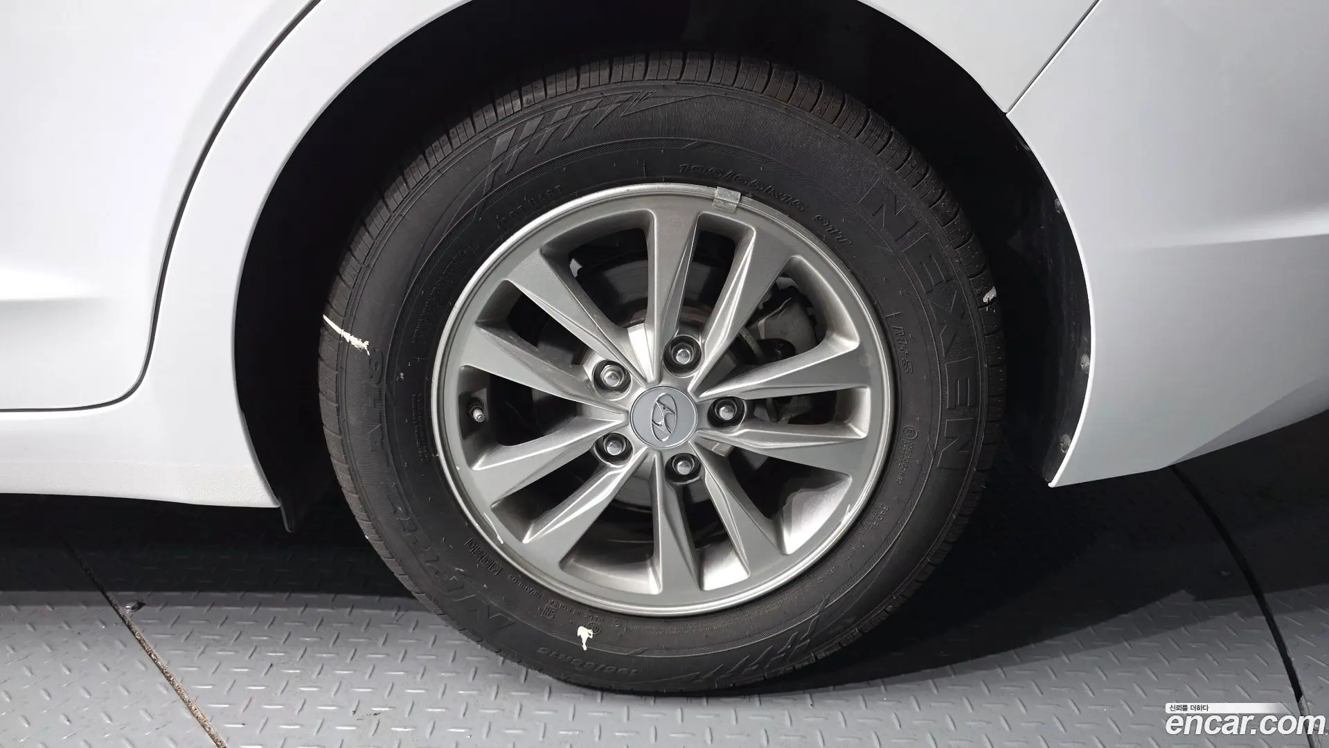 Hyundai AVANTE 1.6 2018