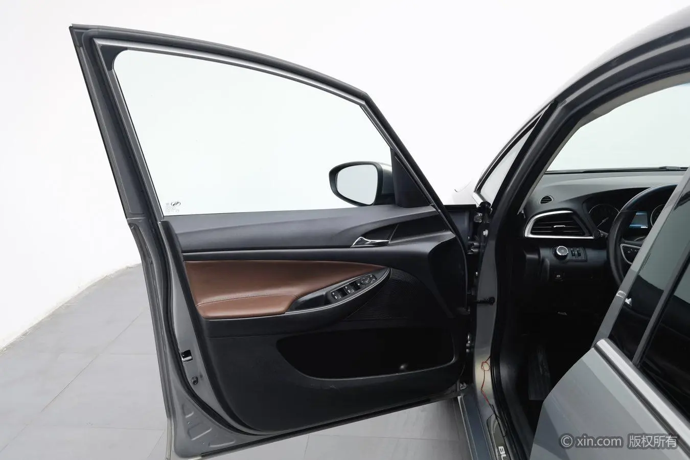 Buick GL6 2019 18T 6 seat Connected Luxury China VI