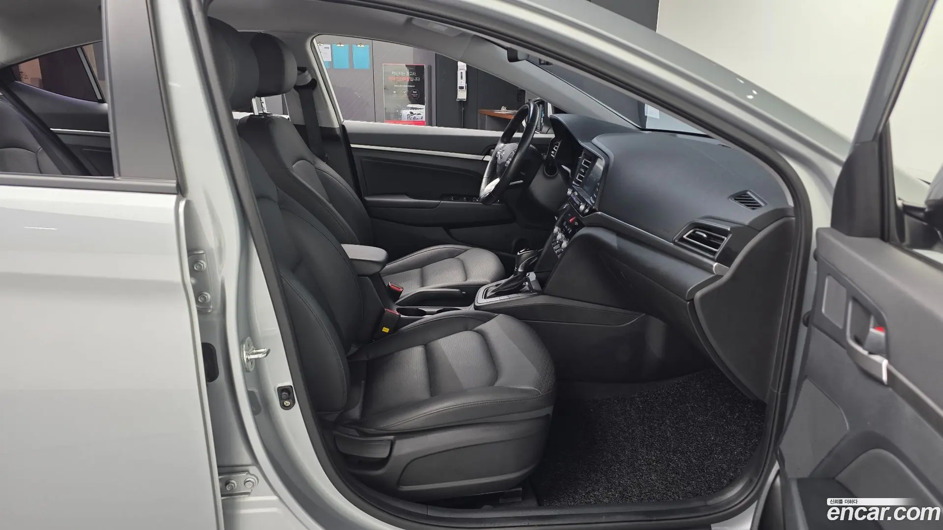 Hyundai AVANTE 1.6 2018
